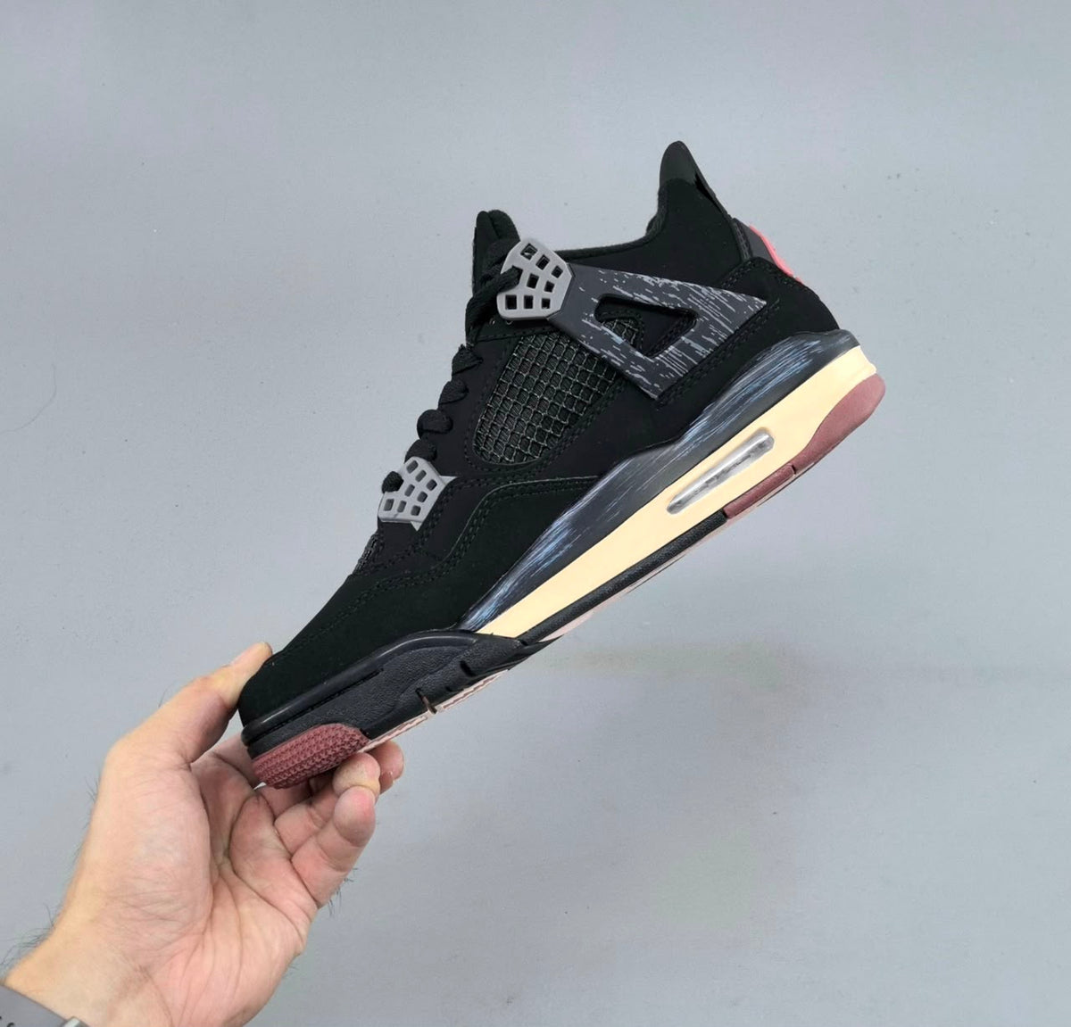 NIKE AIR JORDAN 4 LONDON