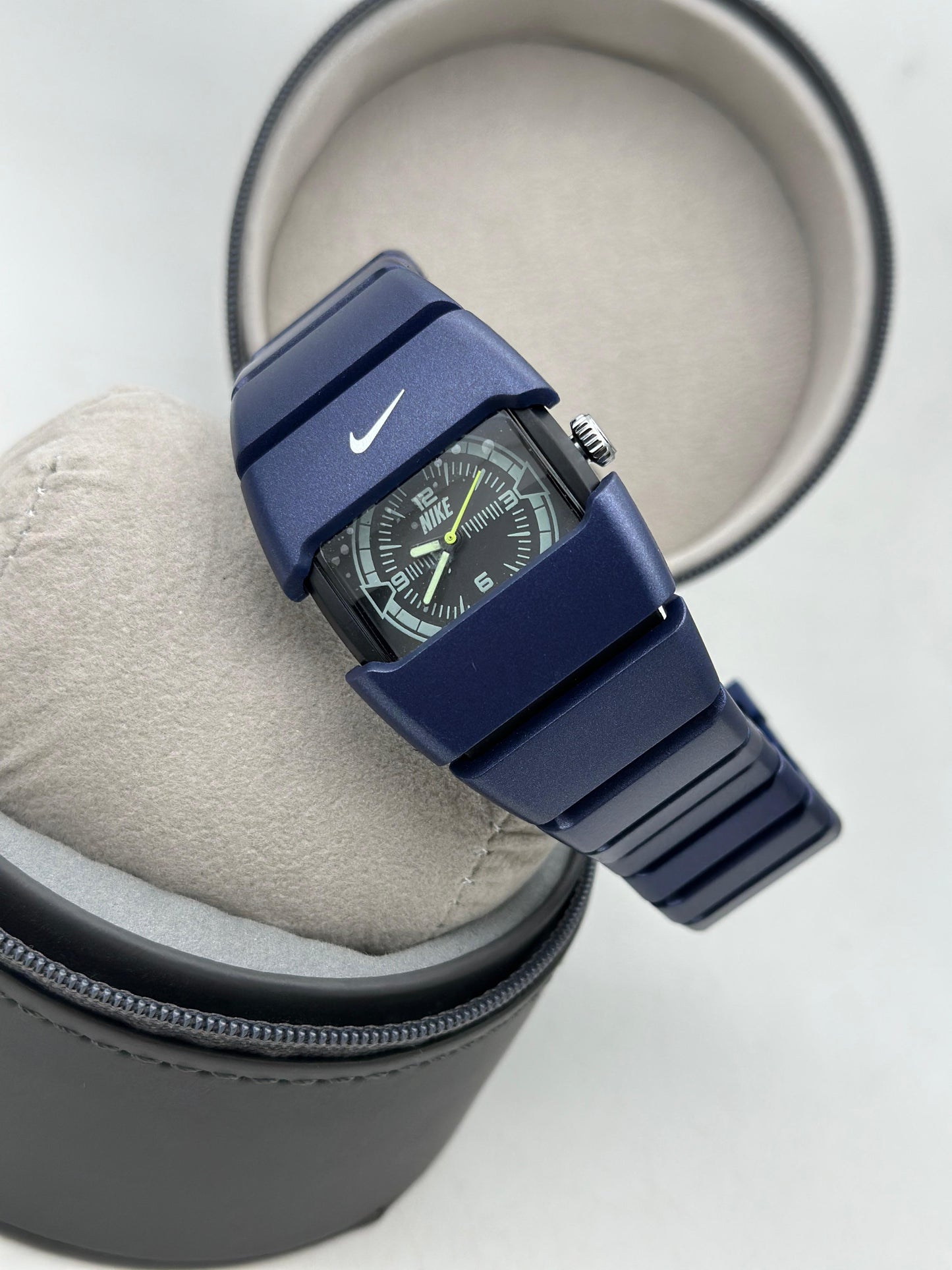 NIKE WATCH