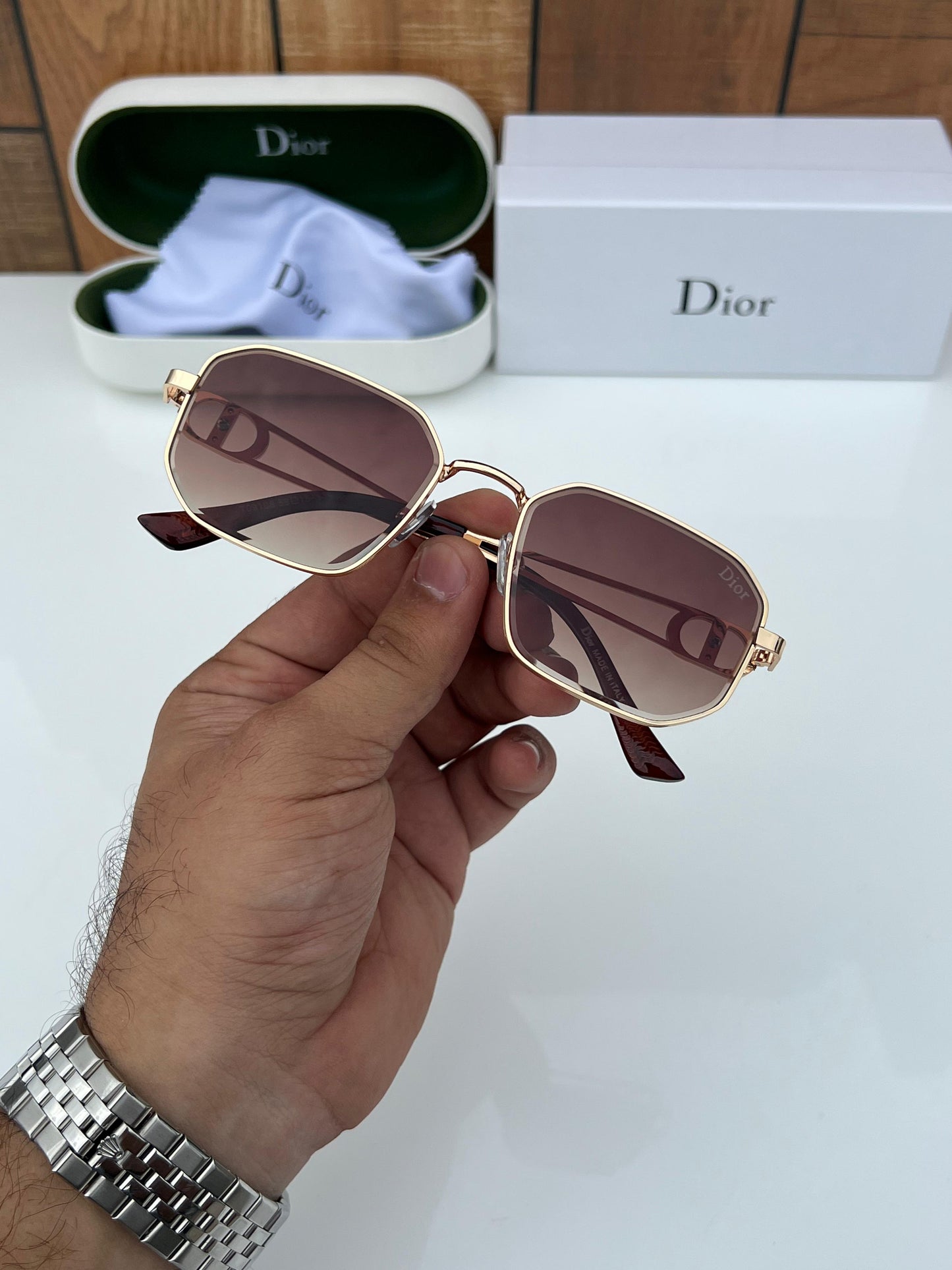 DIOR SUNGLASS