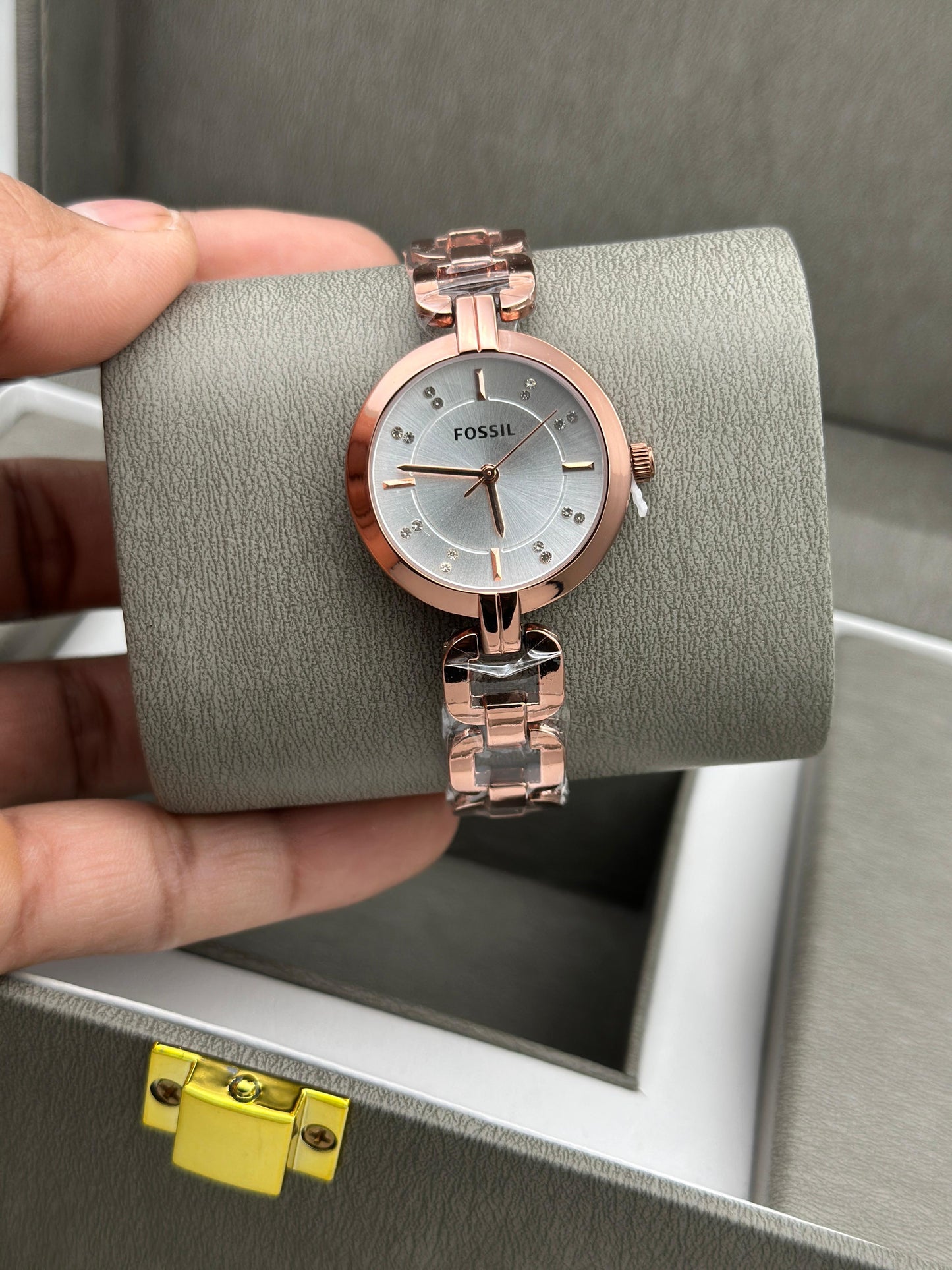 FOSSIL LADIES WATCH