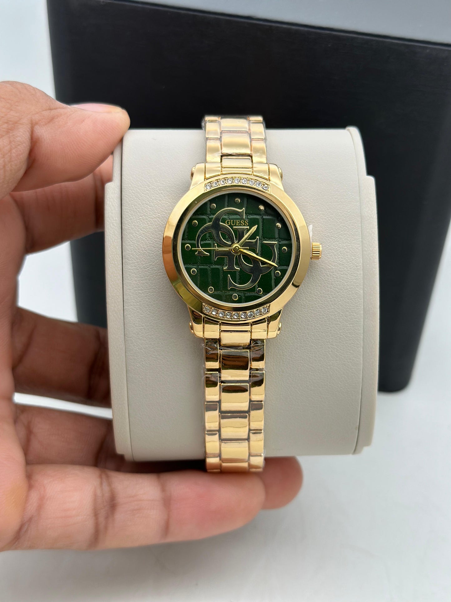 GUESS LADIES WATCH