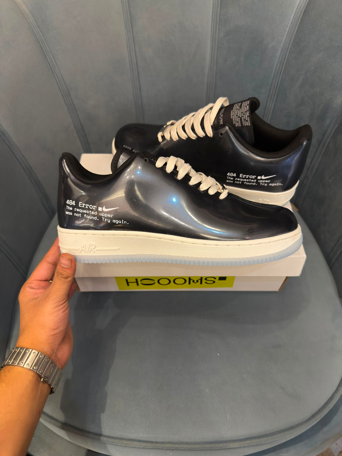 NIKE AIRFORCE ONE SWOOSH ERROR  BLACK