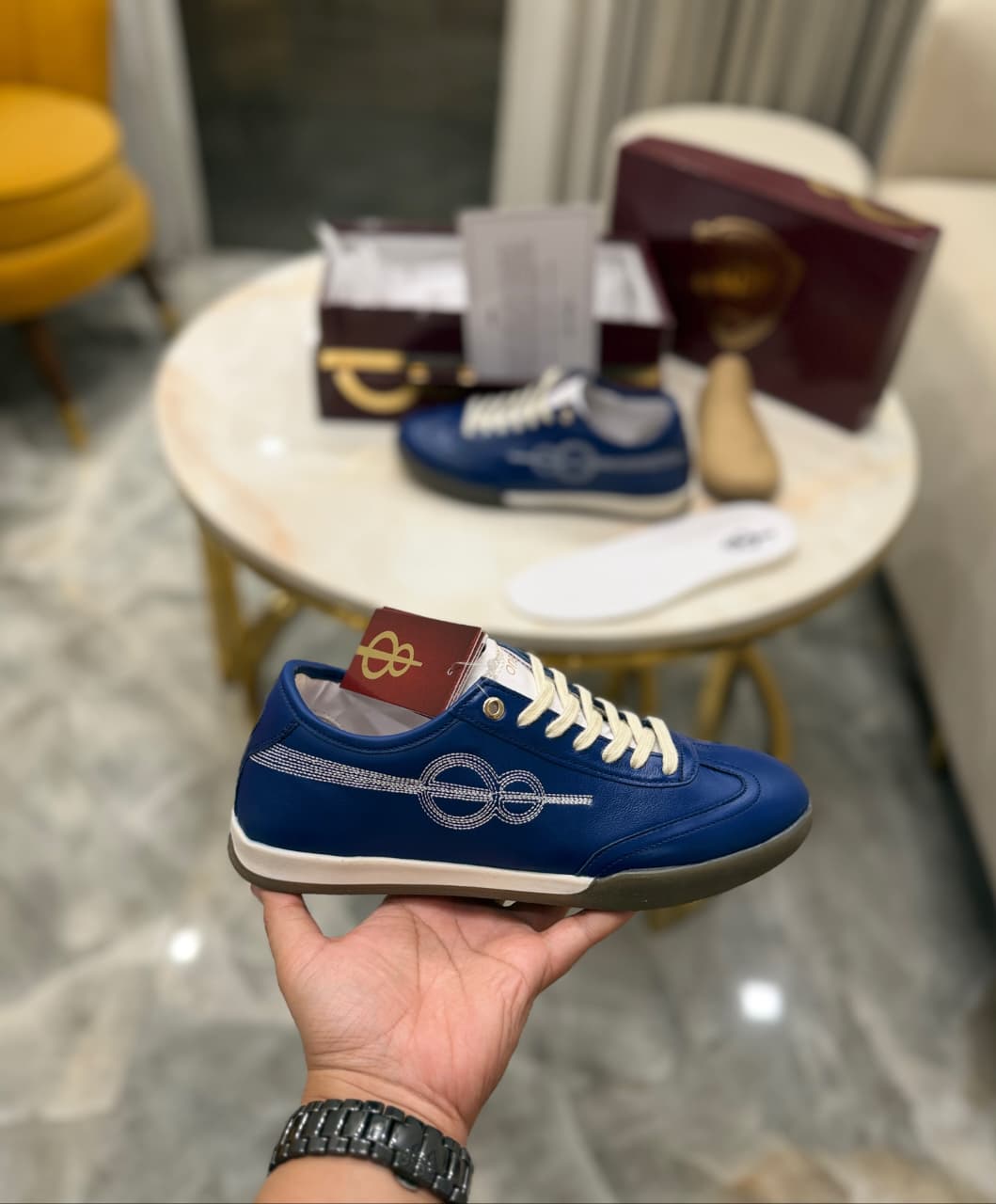 VIRAT KHOLI ONE 8 SEAM 18 ROYAL BLUE SNEAKER