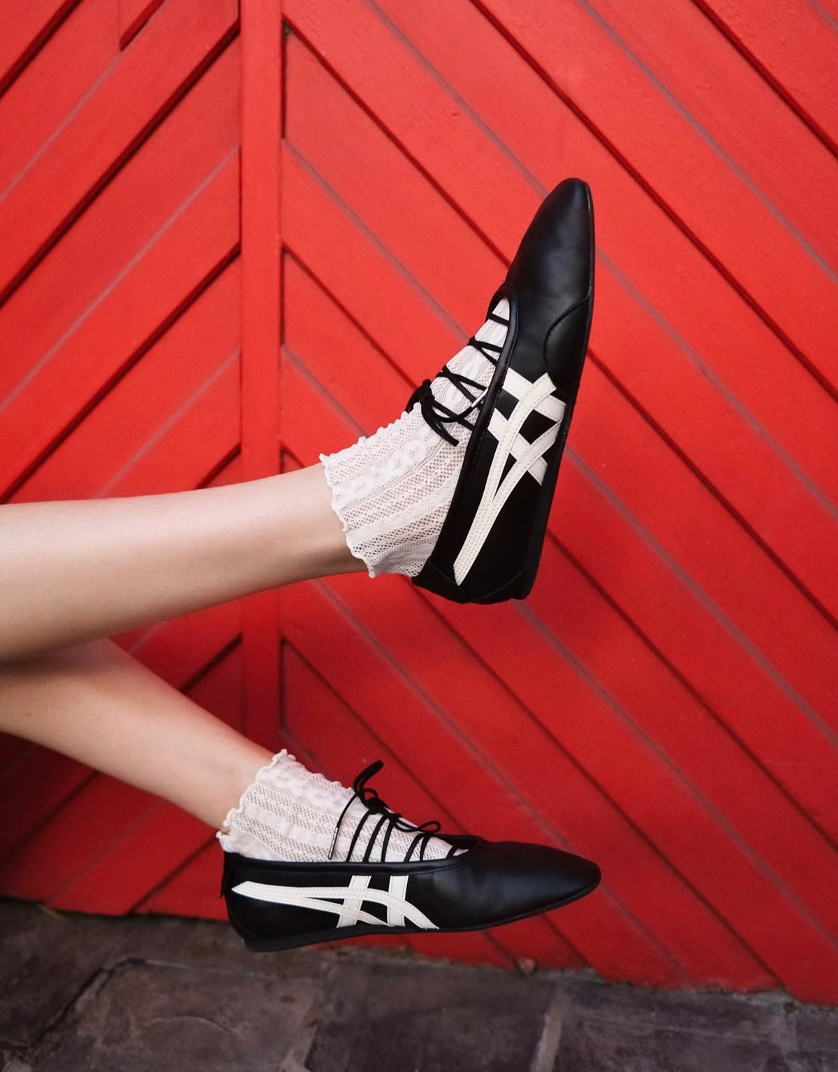 ONITSUKA TIGER GYMNARINA BLACK