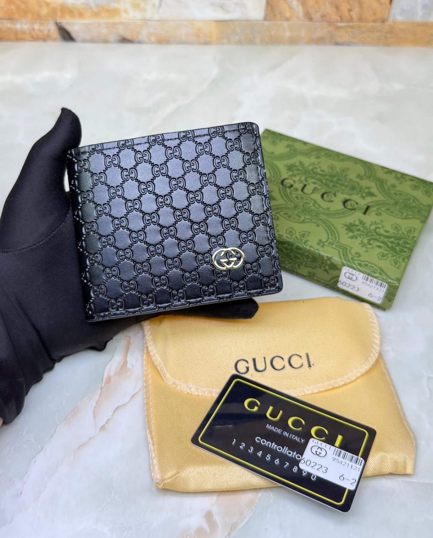 GUCCI