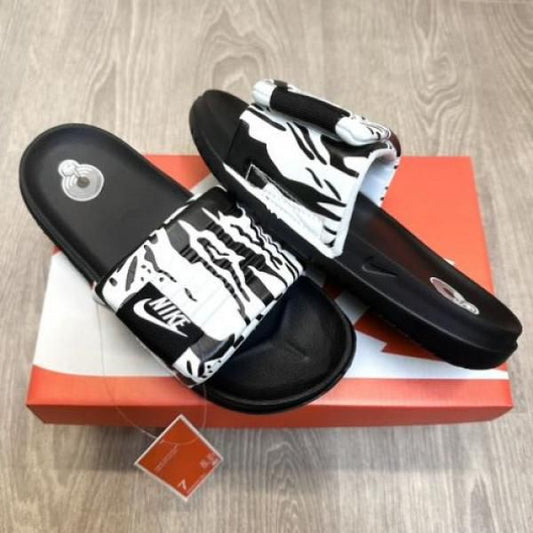 NIKE SLIDES