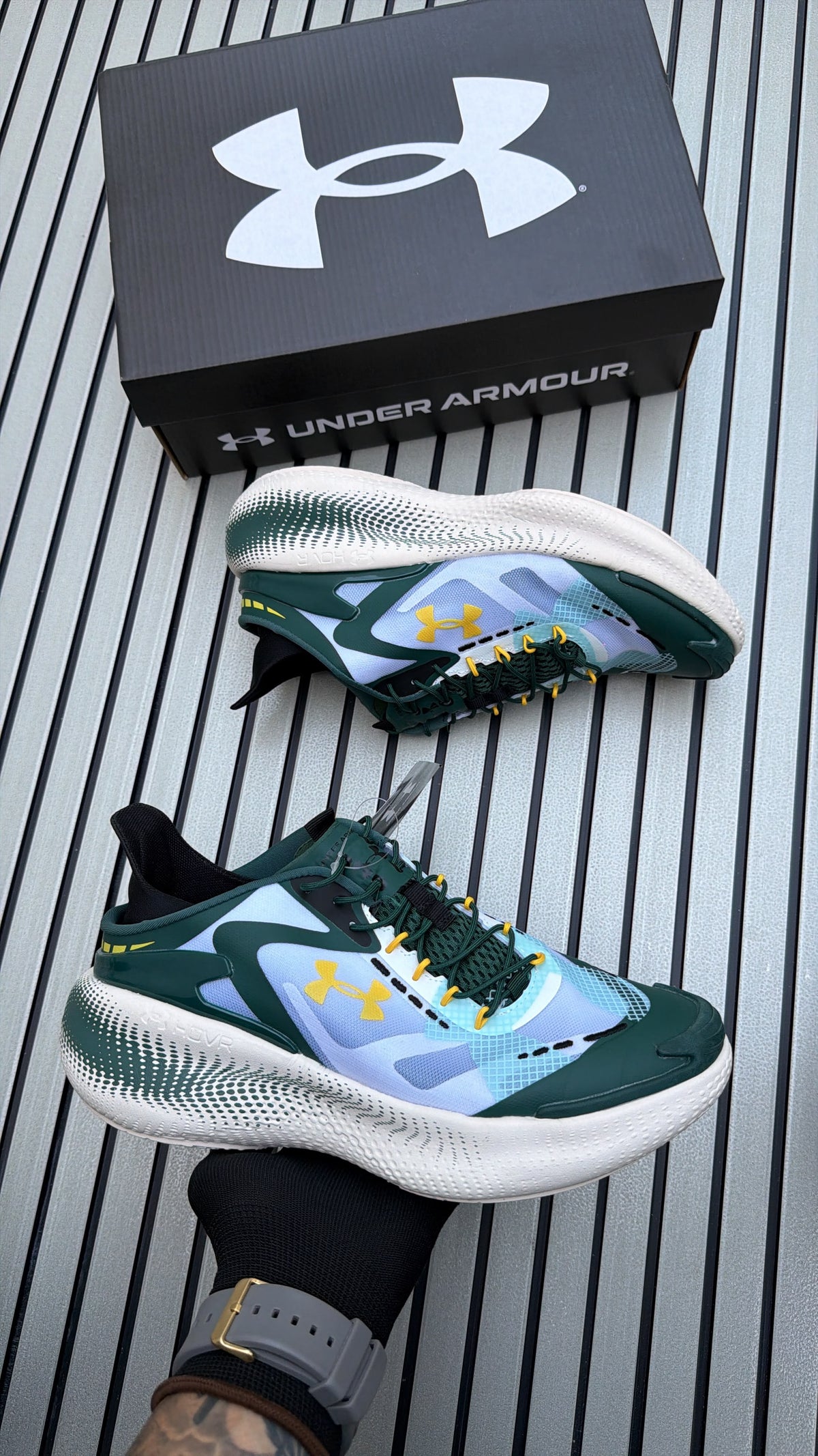 UNDER ARMOUR ECHO SLIPSPEED