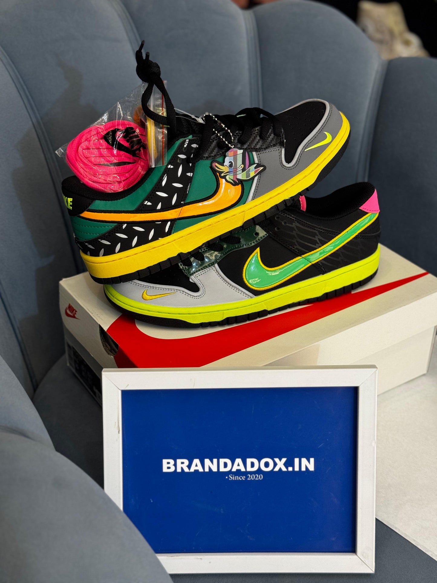 NIKE SB DUNK LOW WHAT THE DUNK OF UNIVERSITY OF OREGON