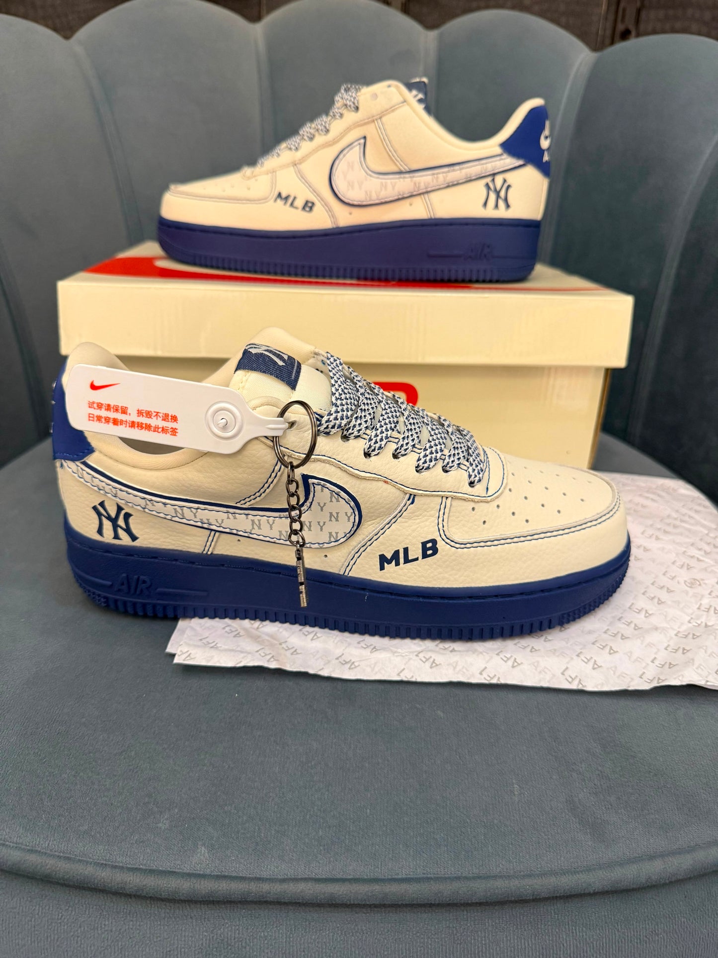 NIKE AIRFORCE ONE X MLB X NEW YORK YANKEES 2026