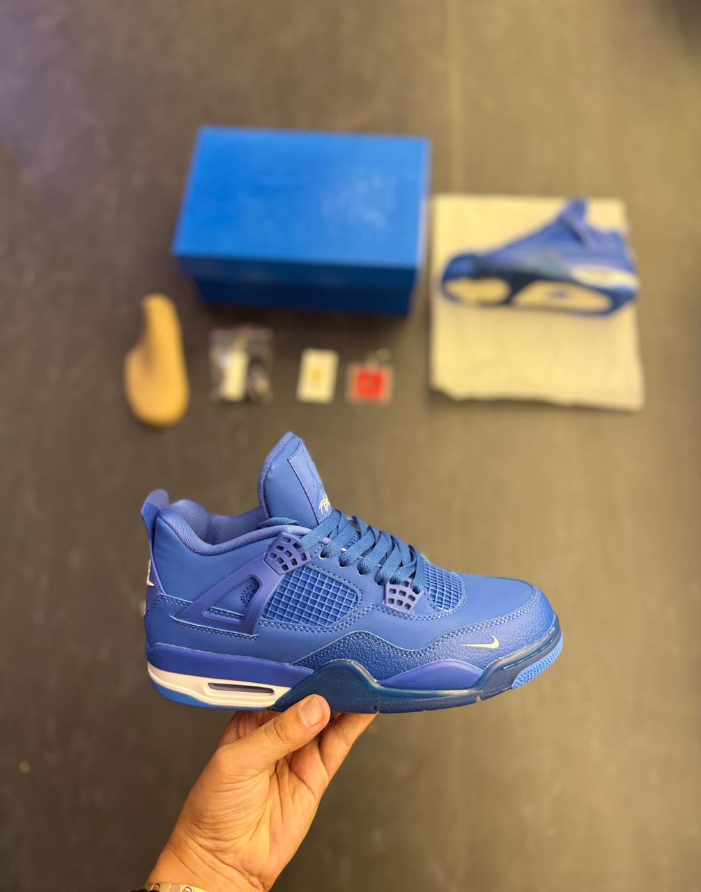 AIR JORDANS RETRO 4 NIGEL SYLVESTER BLUE