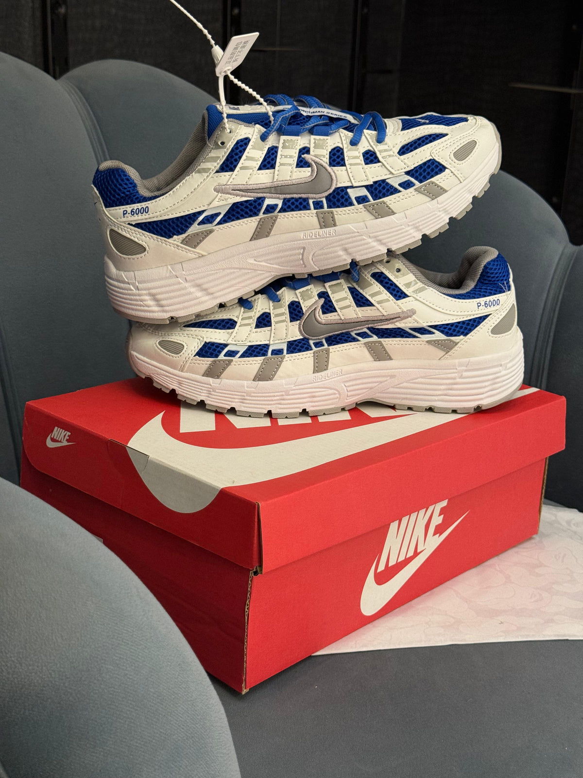 NIKE P 6000 TRAINER METALLIC ROYAL BLUE