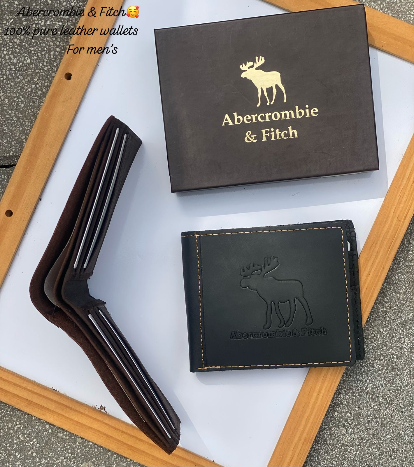 ABRECROMBIE & FITCH