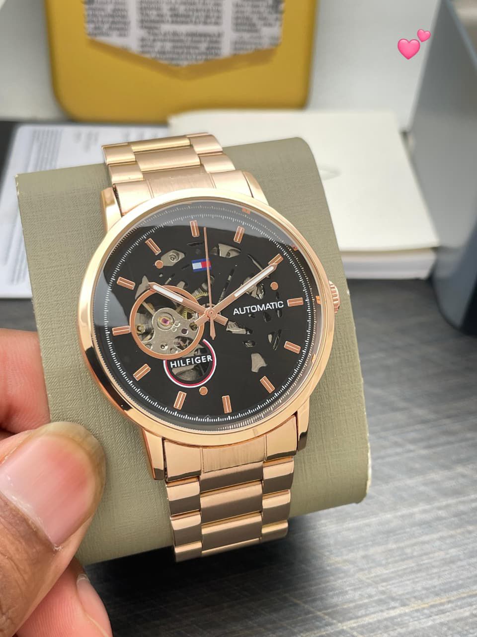 TOMMY HILFIGER WATCH