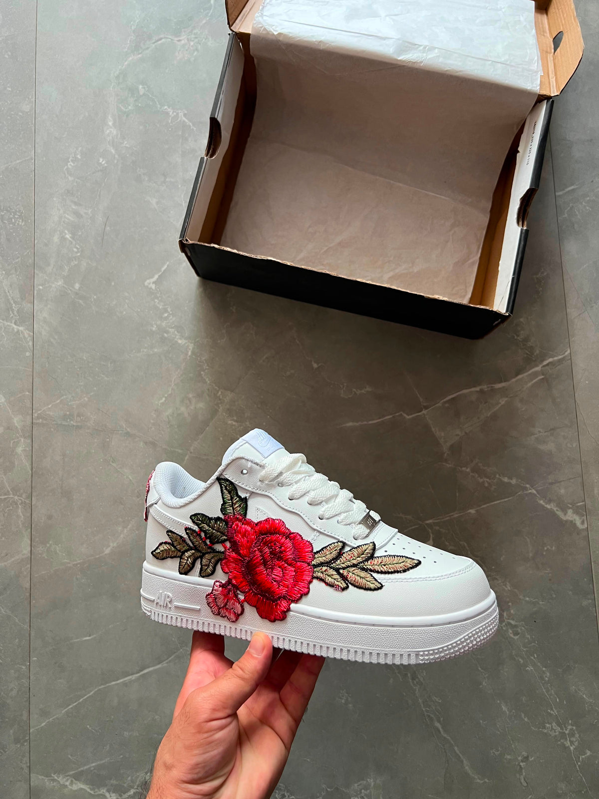 NIKE HALF AIRFORCE CUSTOMIZED