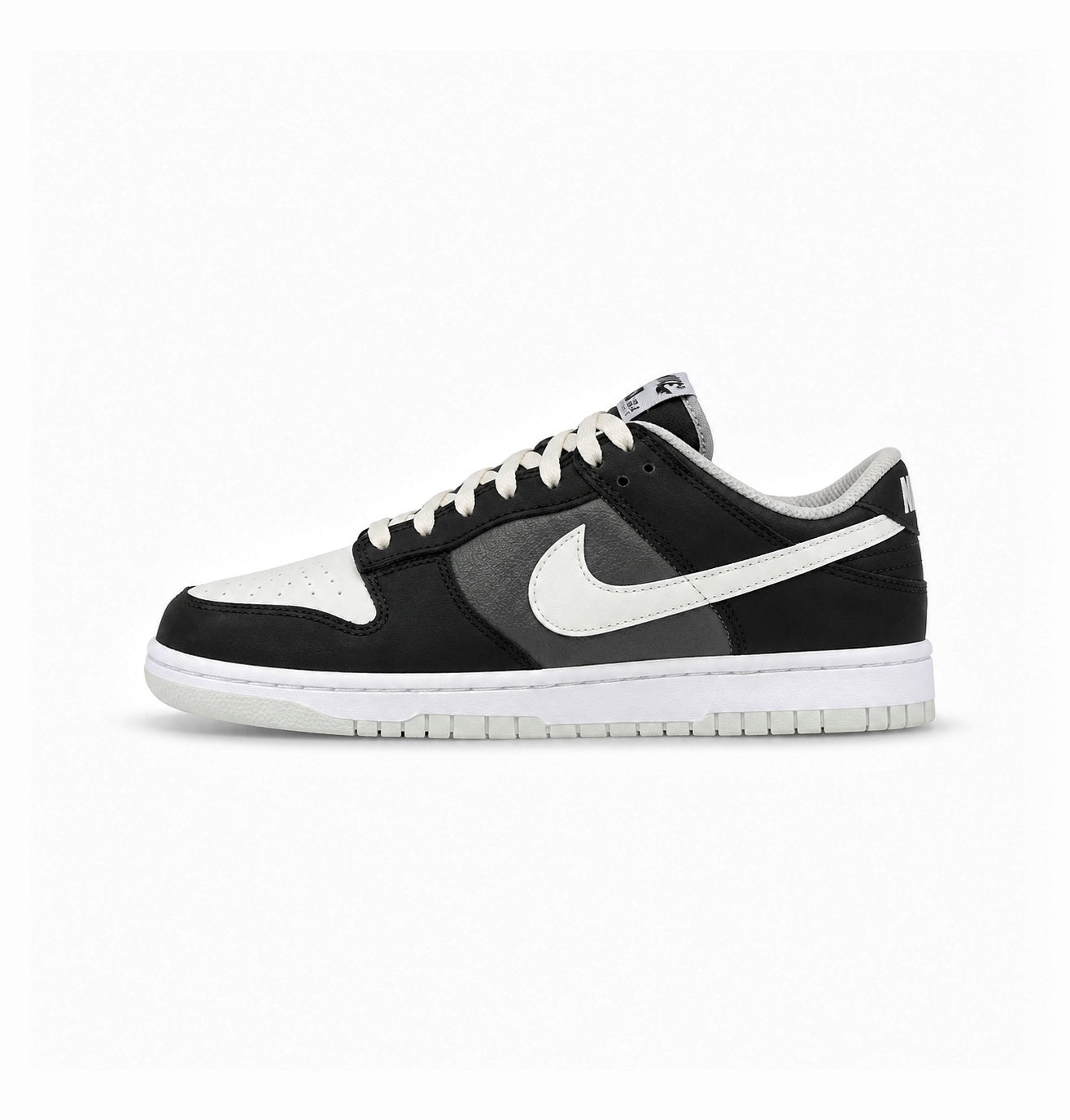 NIKE SB DUNK