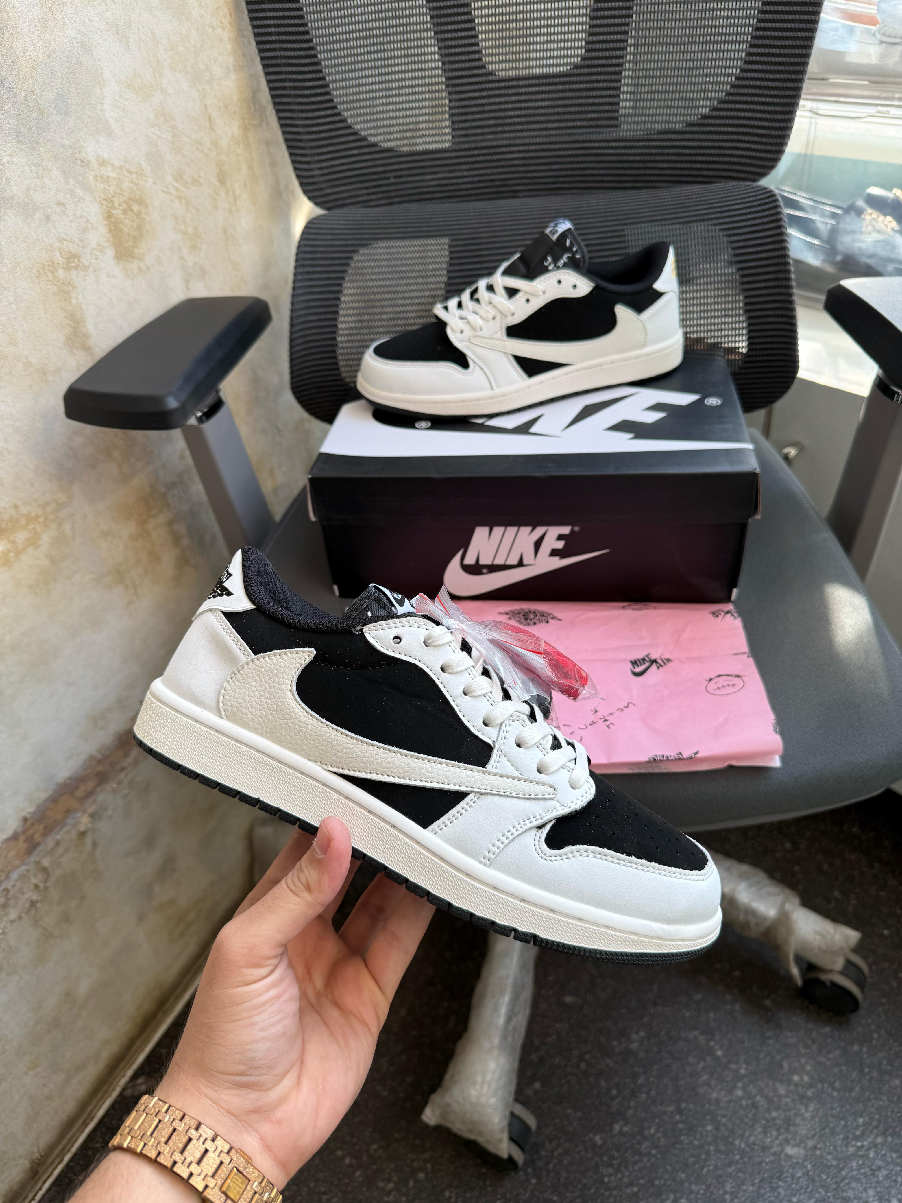 travis scott fragment jordan 1 unboxing