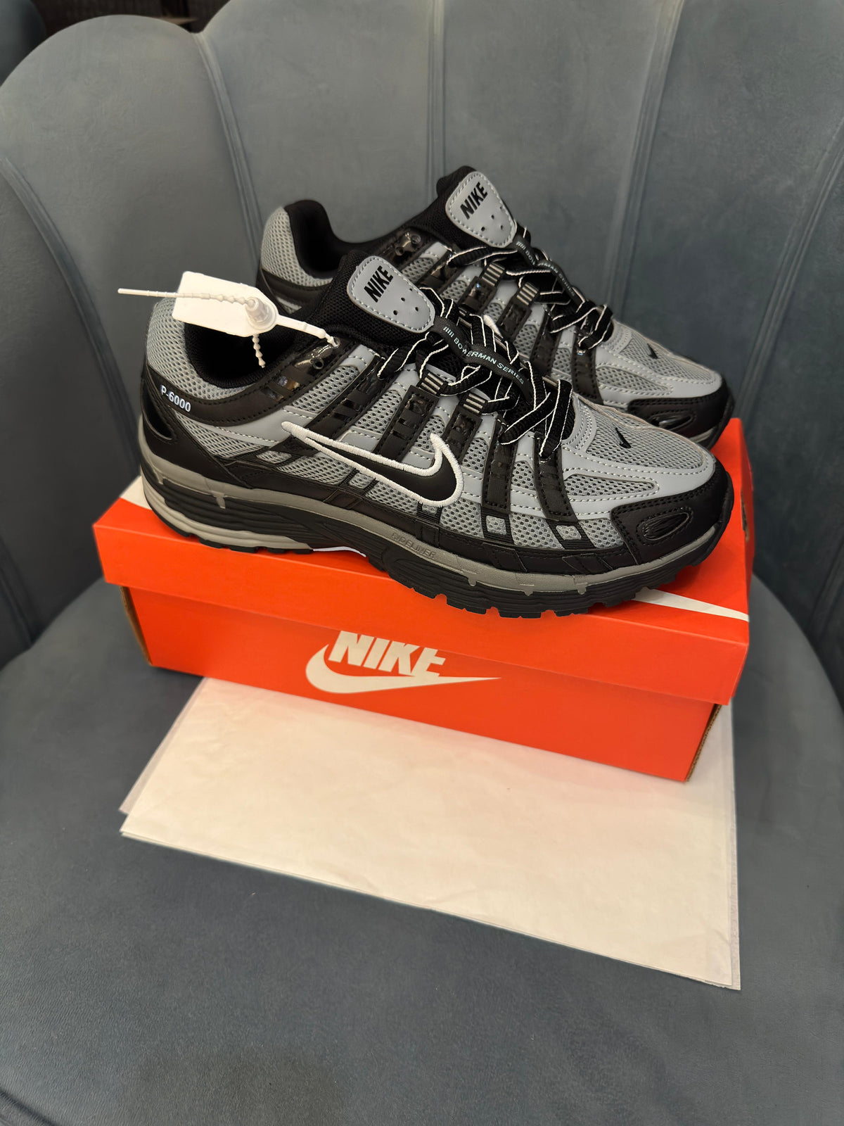 NIKE P 6000 TRAINER BLACK COOL GREY