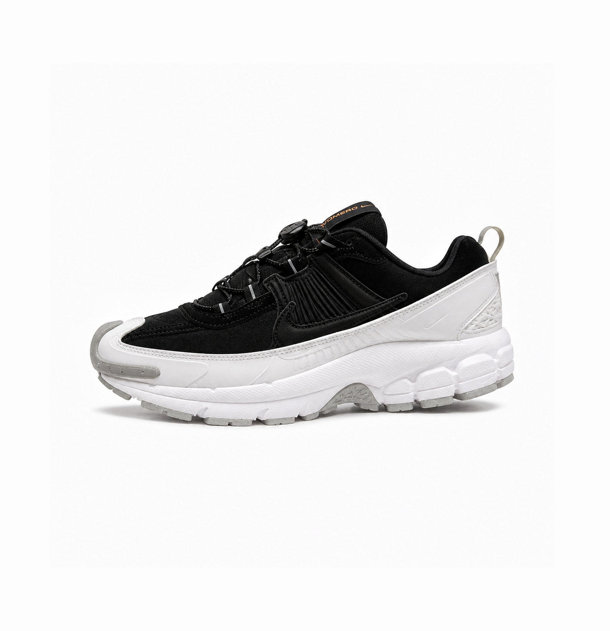 NIKE ZOOM VOMERO 5 ROAM BLACK