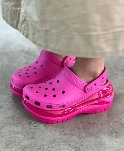 CROCS MEGA CRUSH CLASSIC CLOG