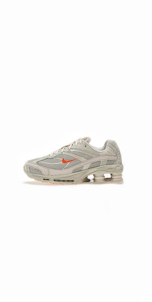 NIKE SHOX WHITE 2025