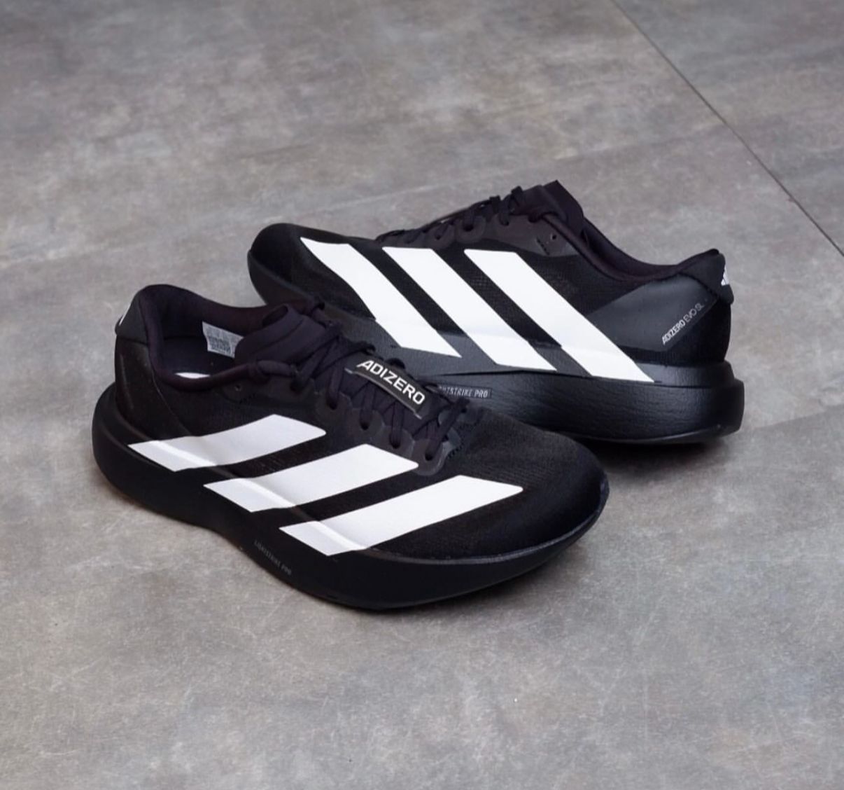 ADIDAS ADIZERO EVO SL BLACK