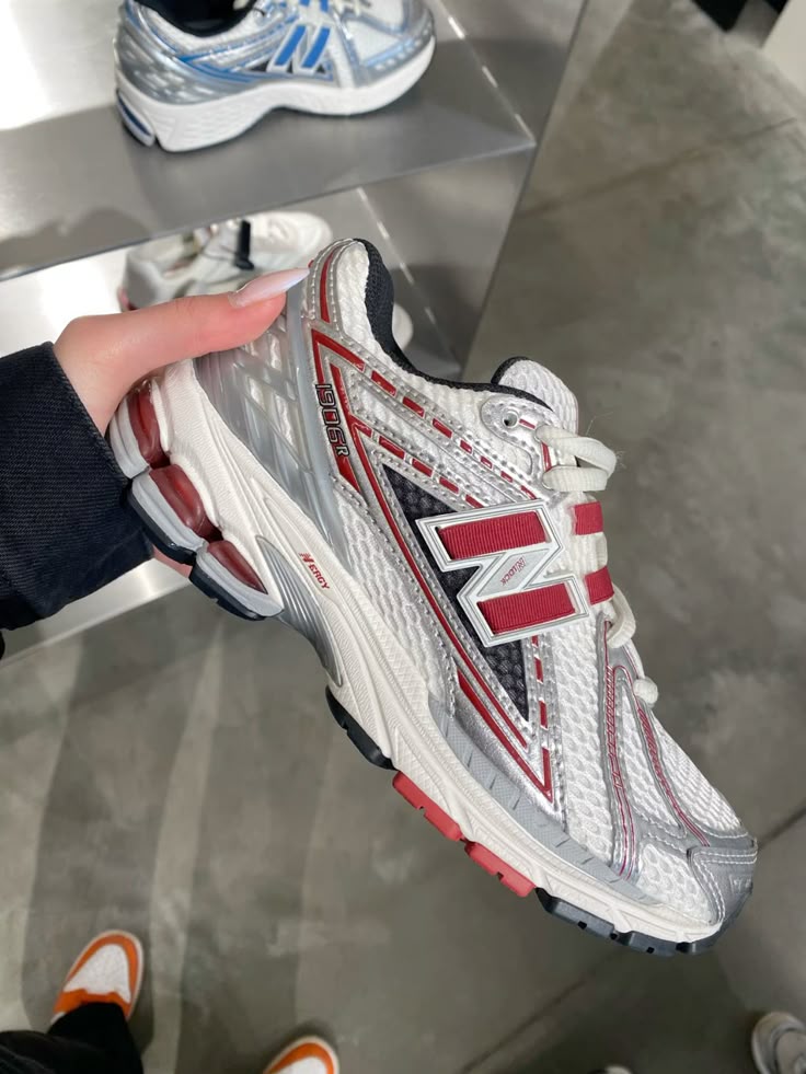NEW BALANCE 1906R SILVER CLASSIC CRIMSON RED