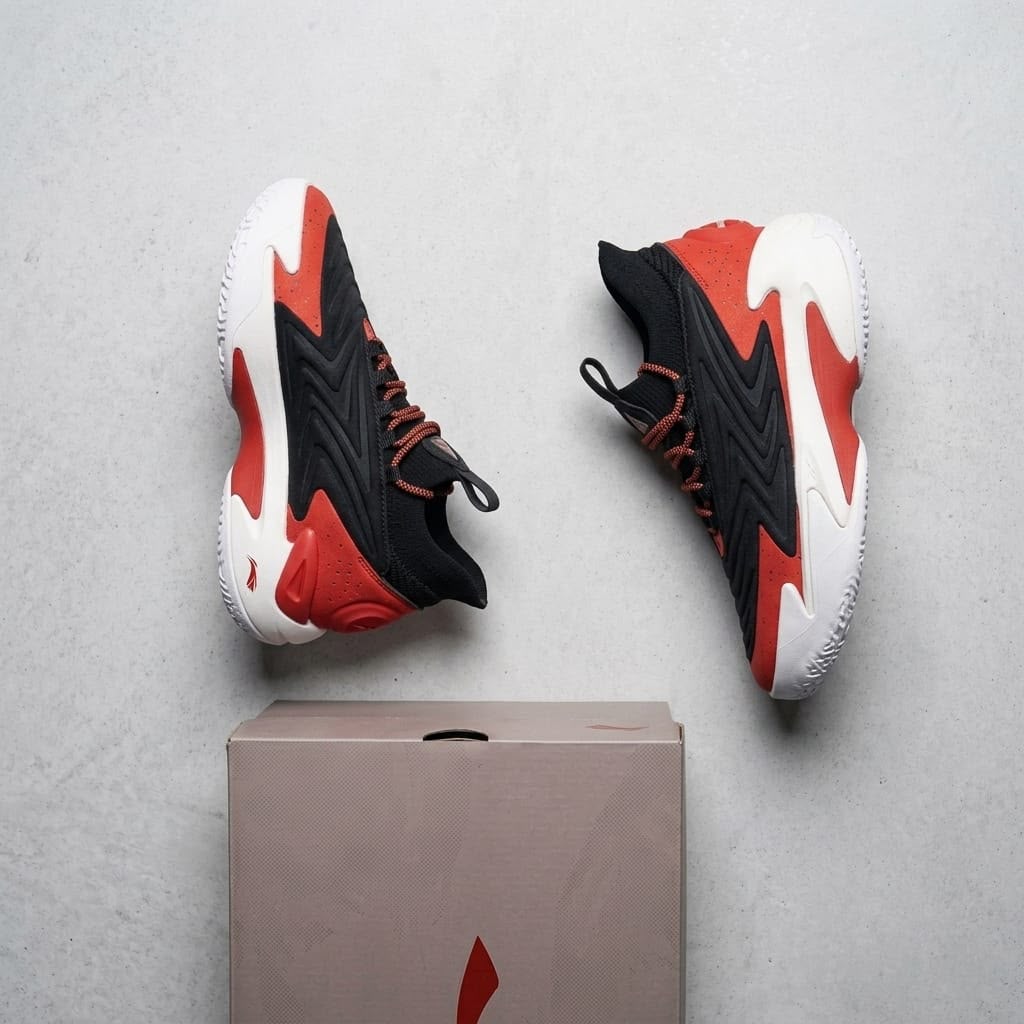 UNDER ARMOUR CURRY 13 WHITE RED