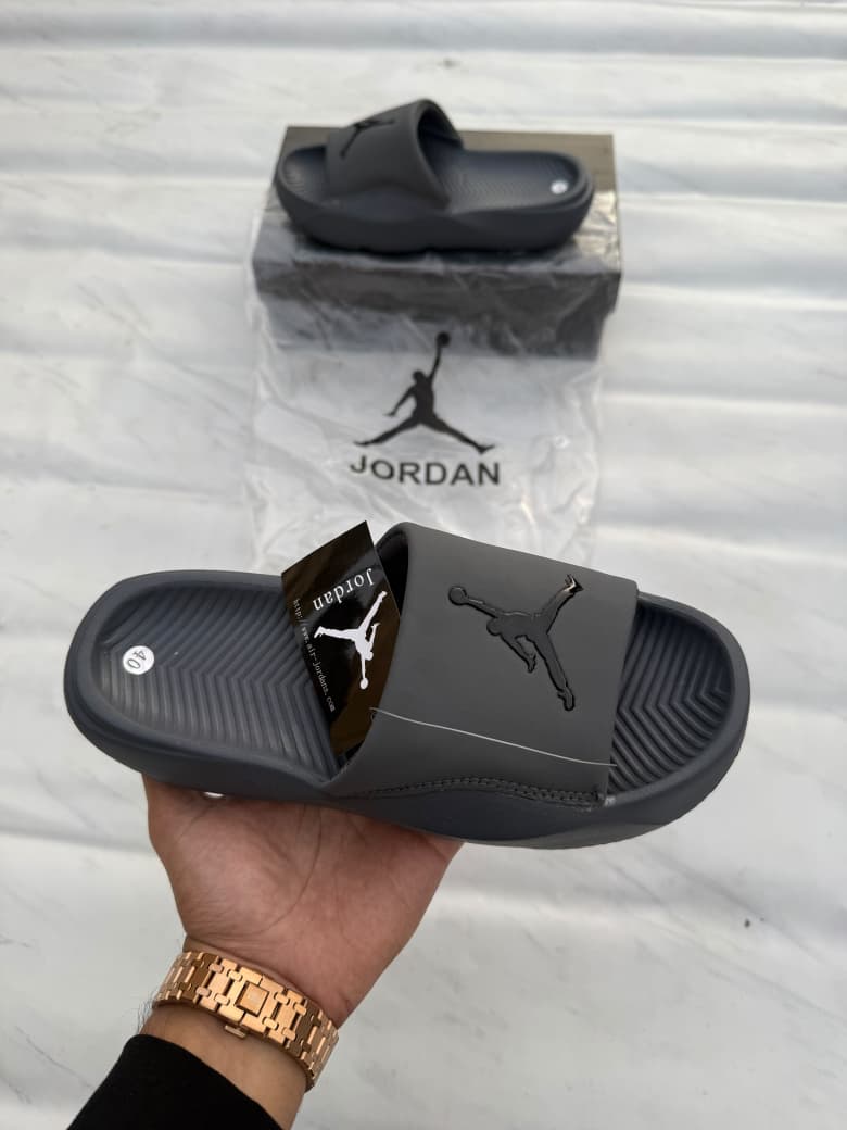 JORDAN FLIP FLOP