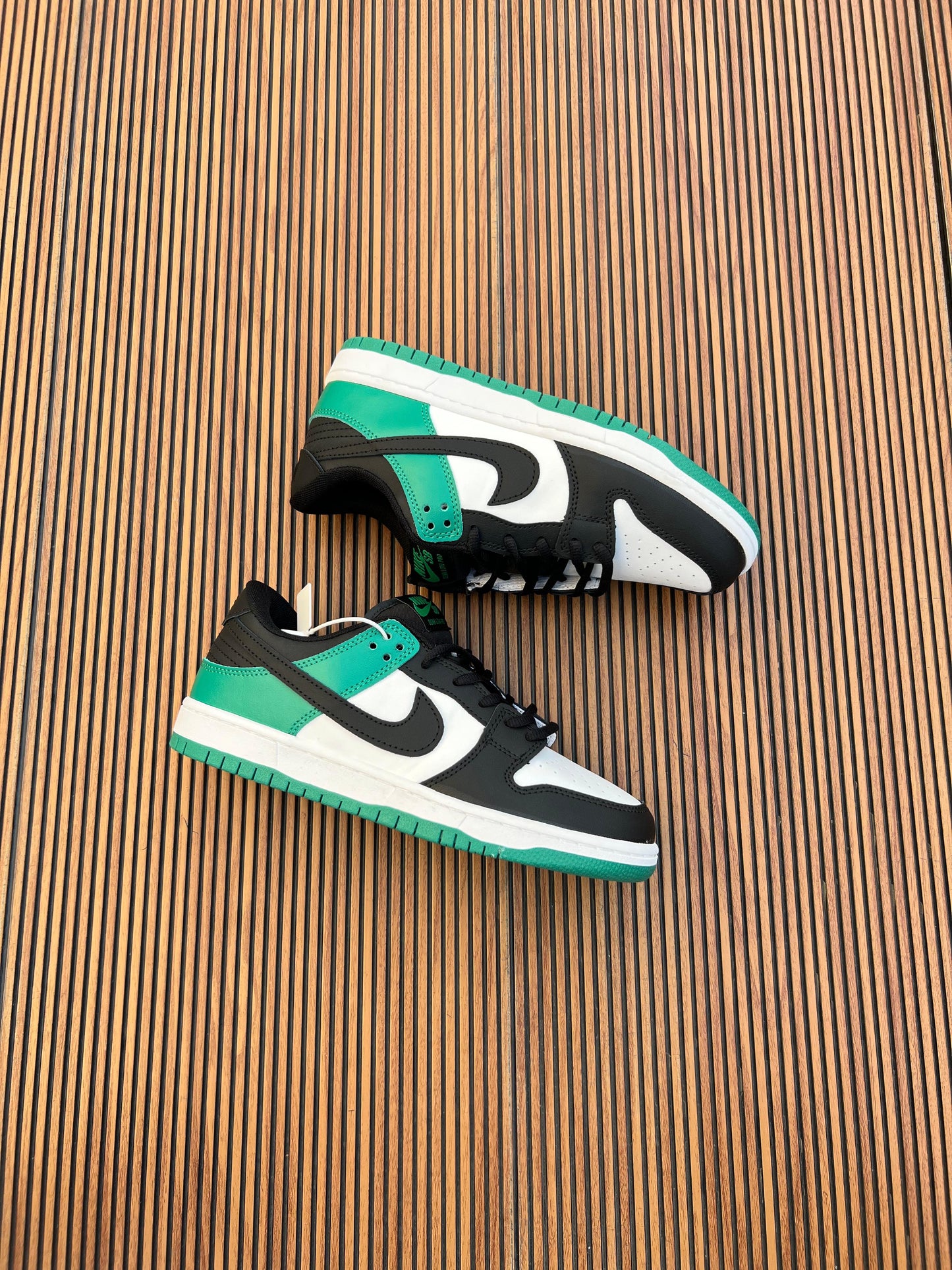 NIKE SB DUNK