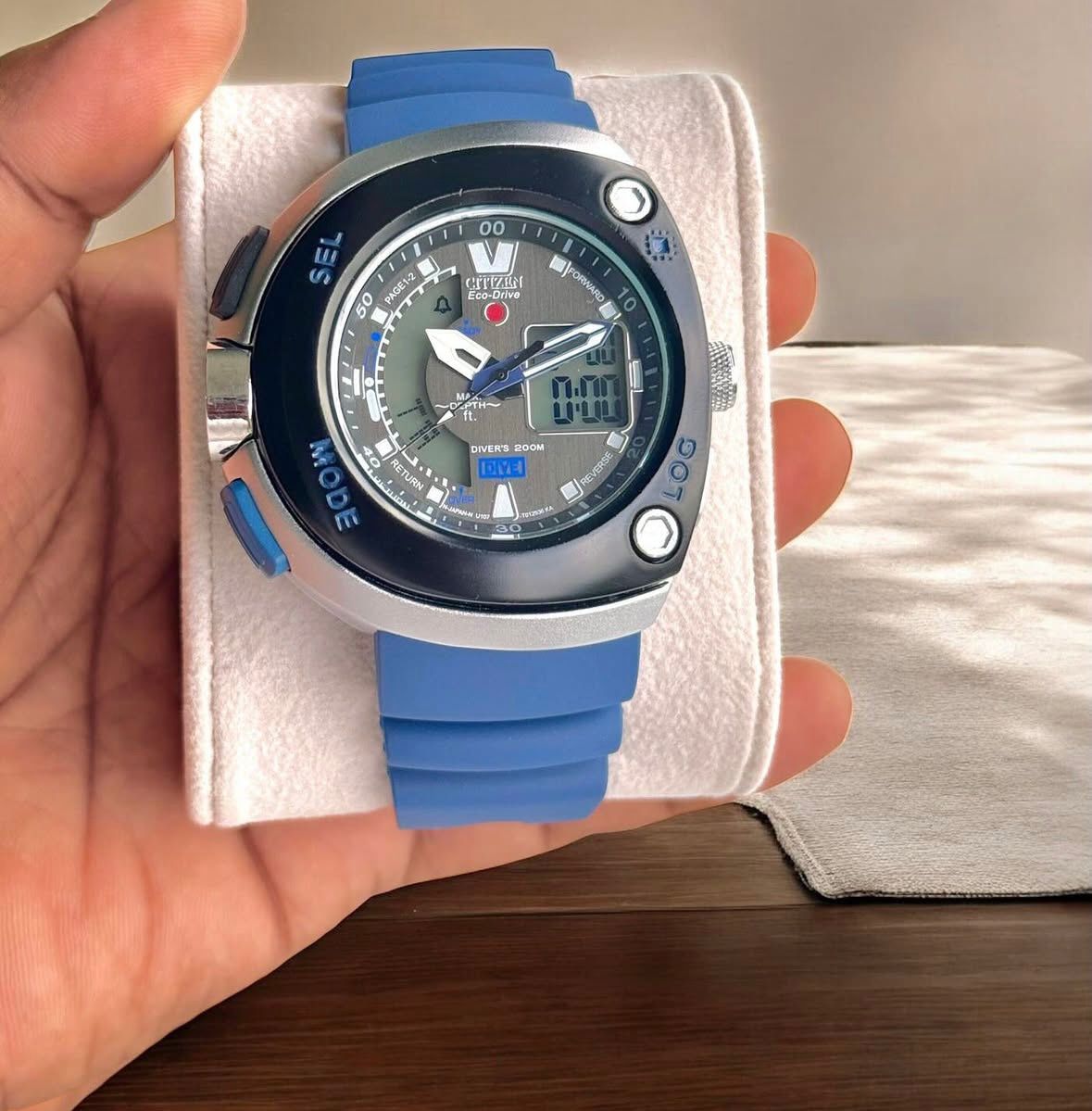 CITIZEN WATCH