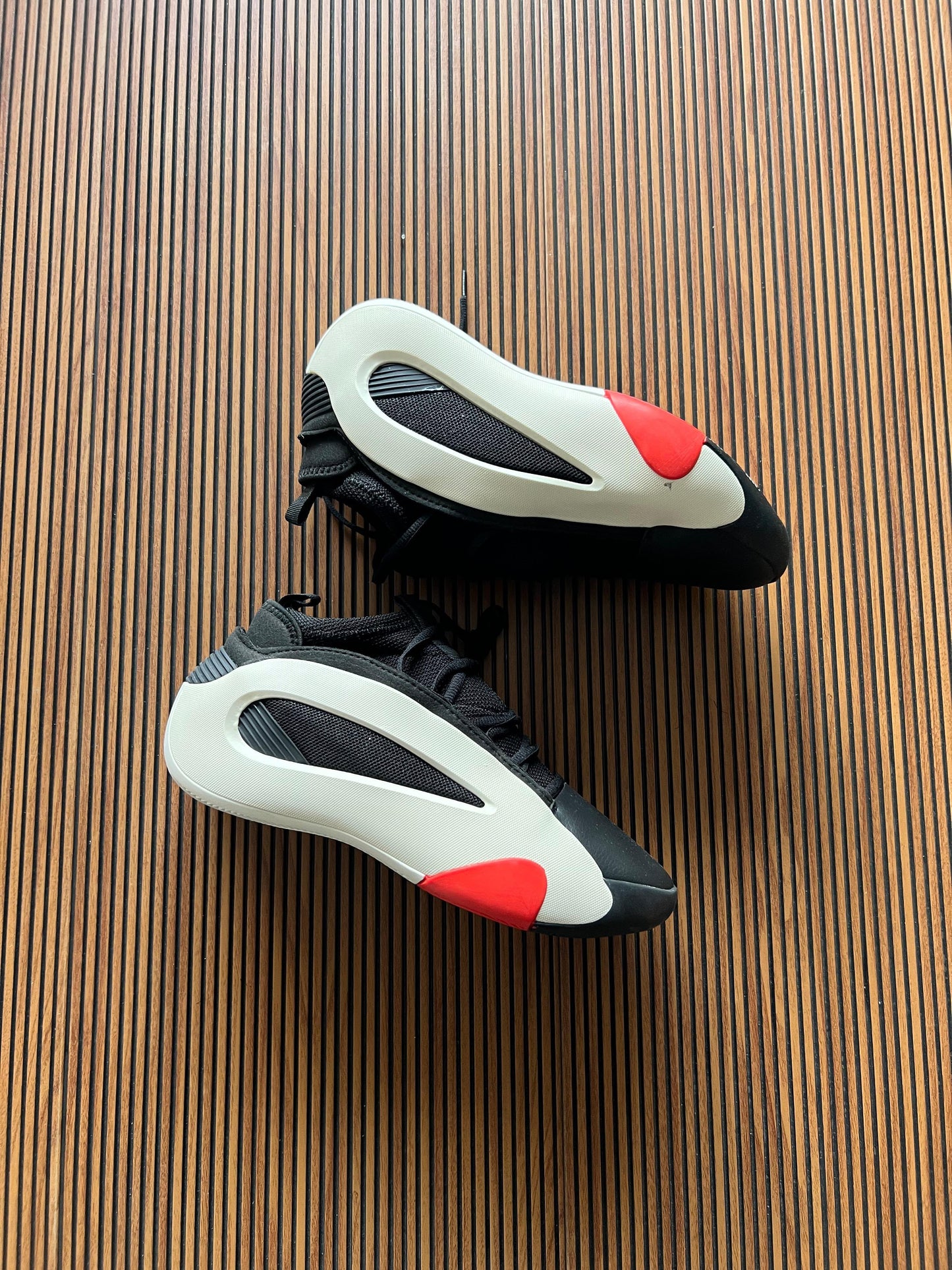 ADIDAS HARDEN VOLUME 8