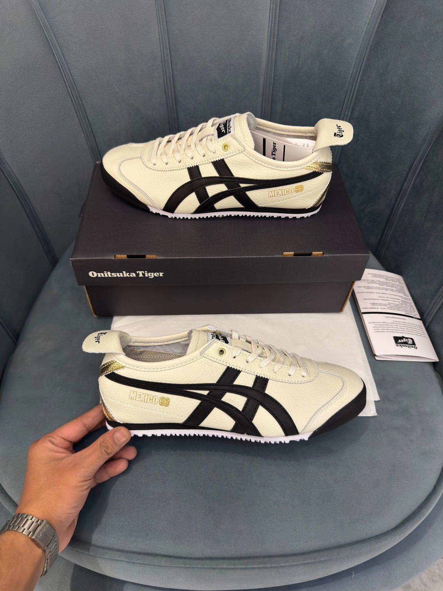 ONITSUKA  TIGER LEATHER MEXICO 66