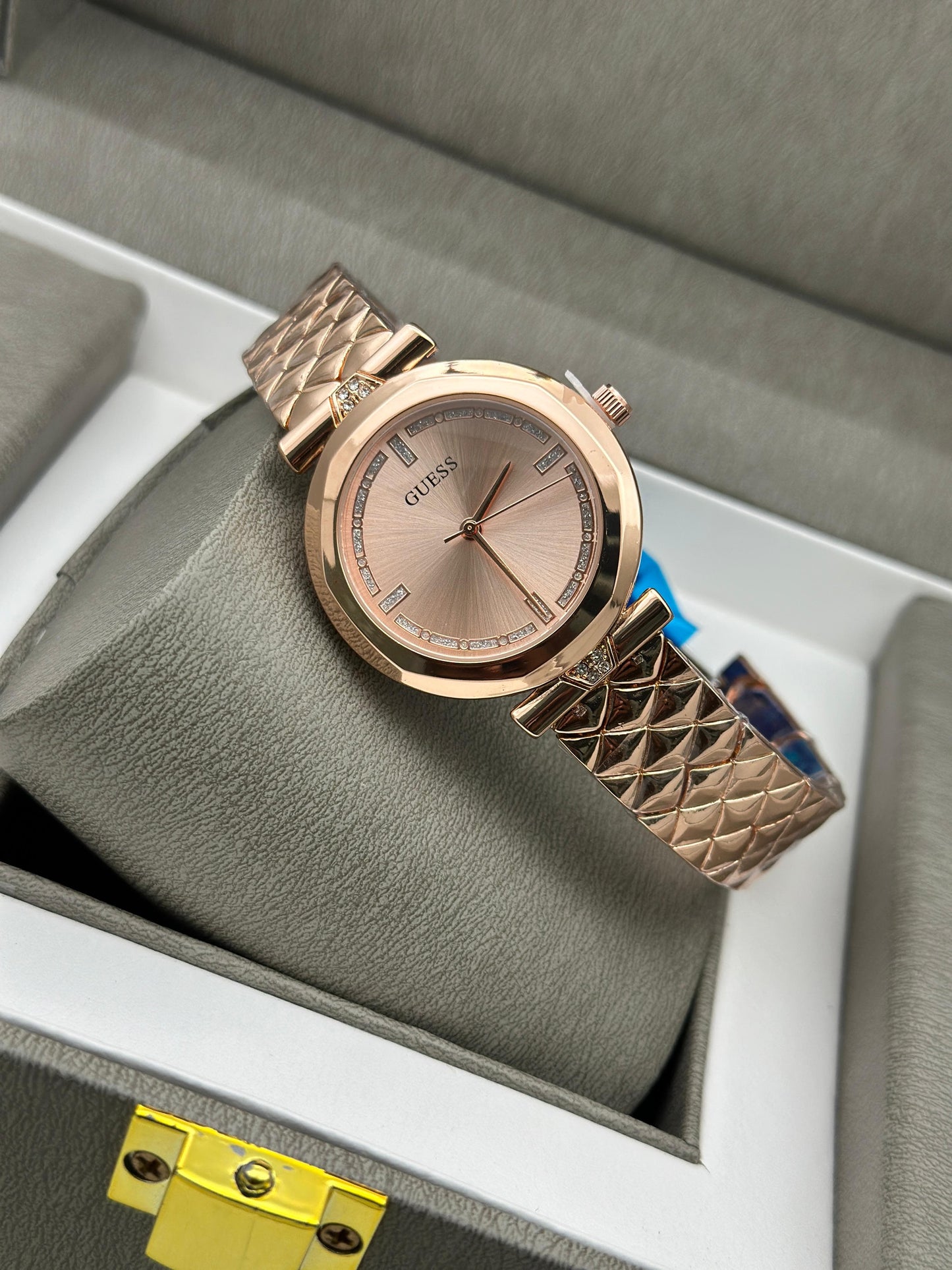 LADIES WATCH