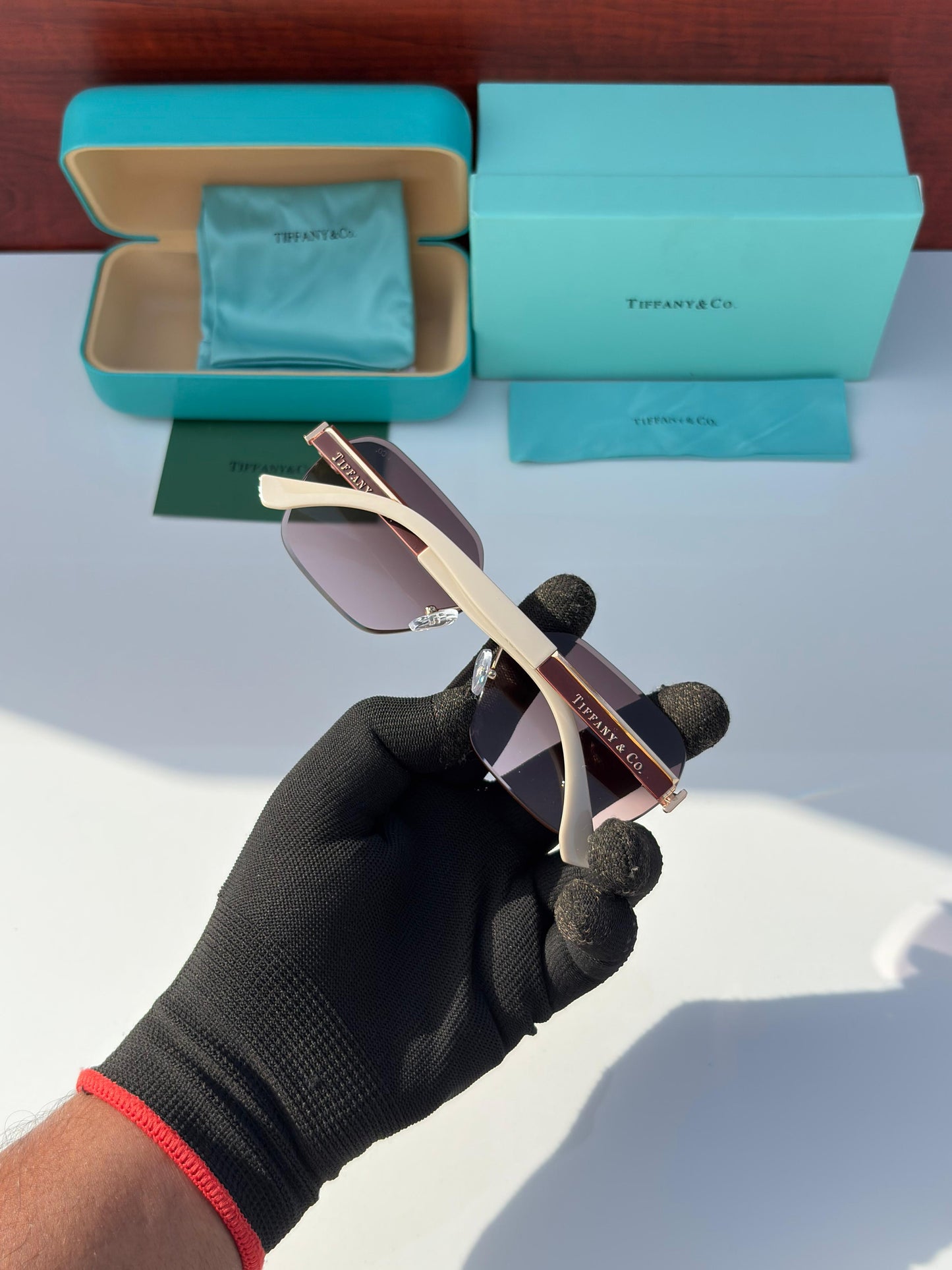 TIFFANY & CO SUNGLASSES