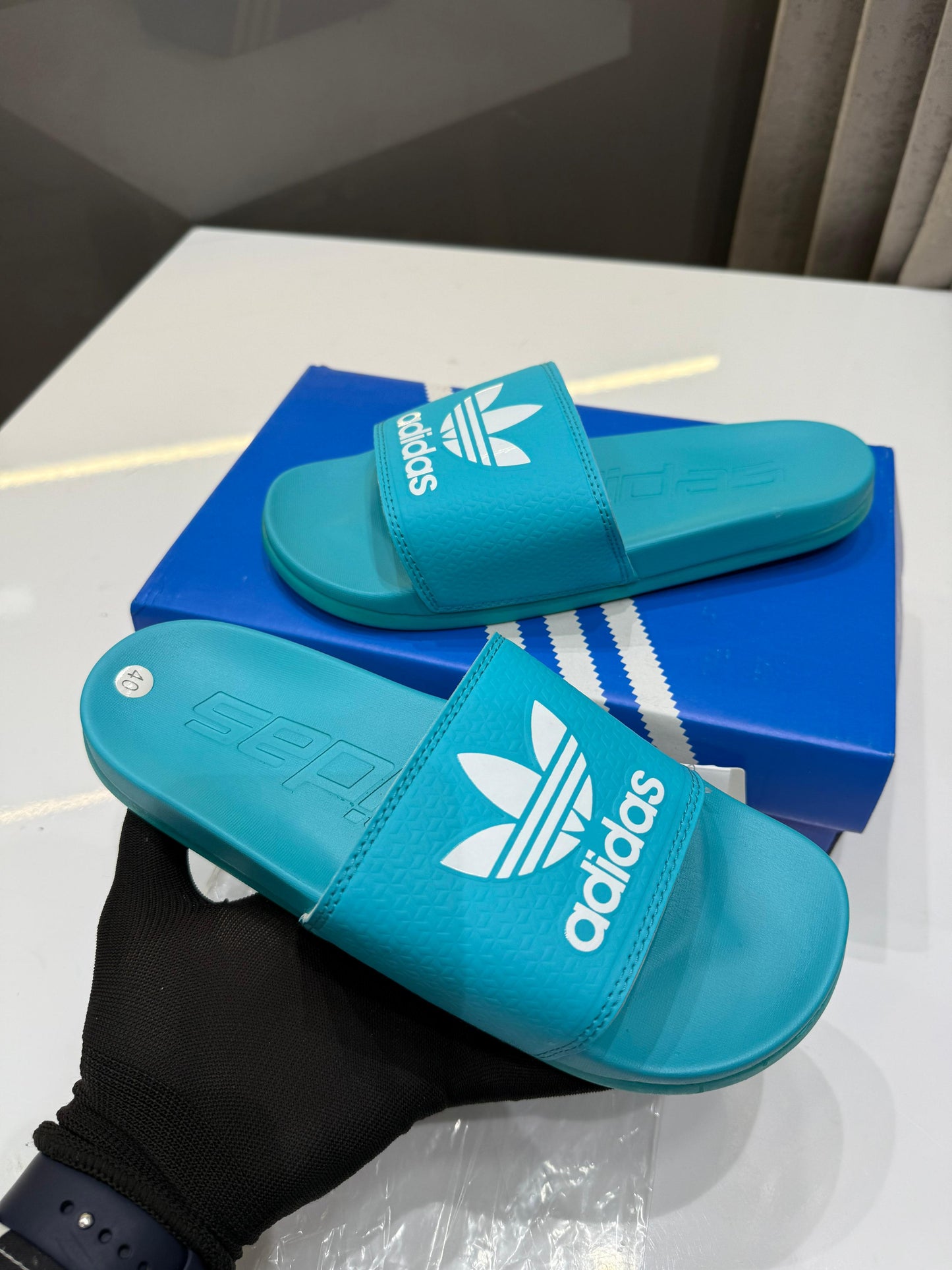 ADIDAS FLIP-FLOPS SLIDES