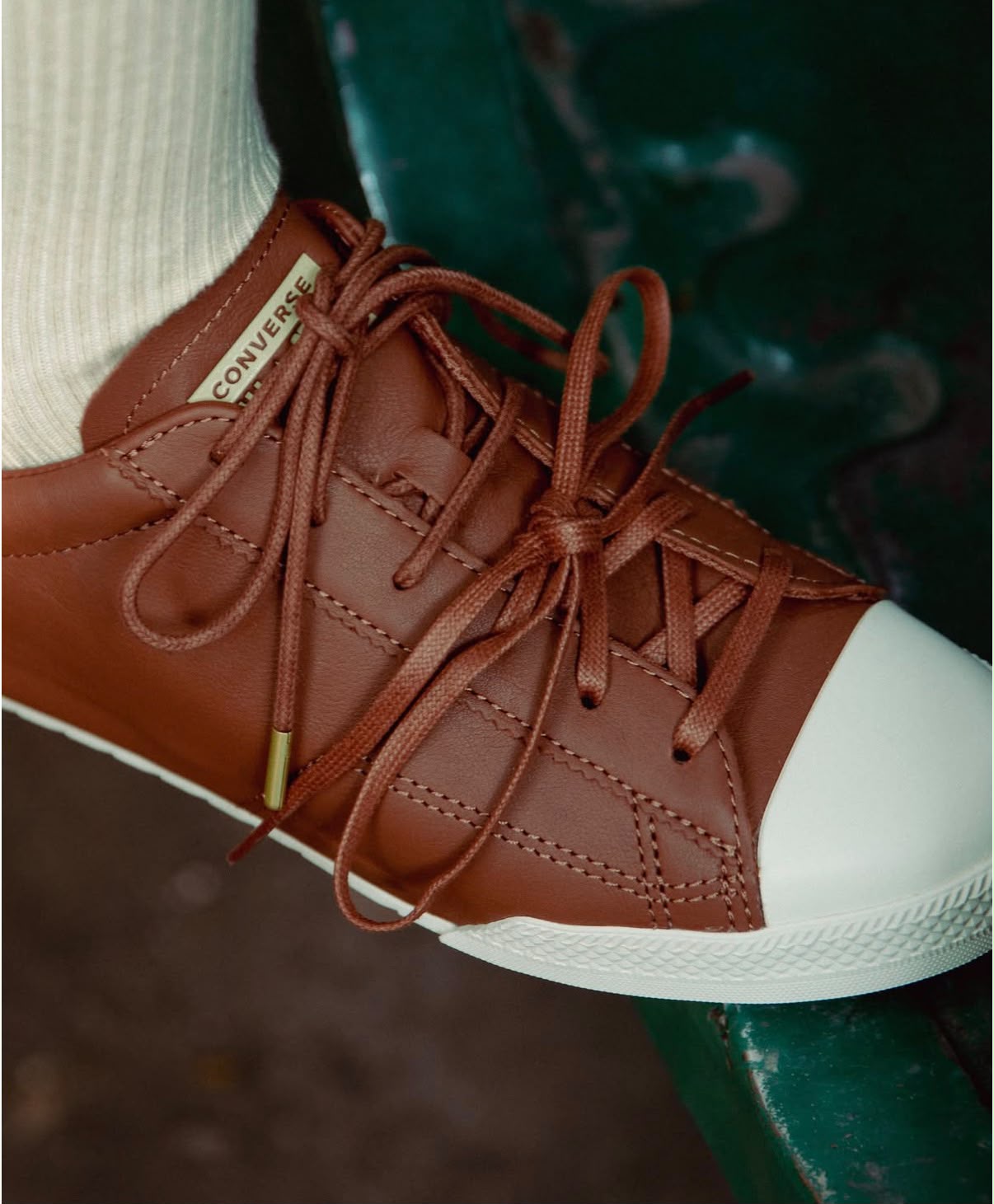 CONVERSE CHUCK  TAYLOR LO LEATHER 2026
