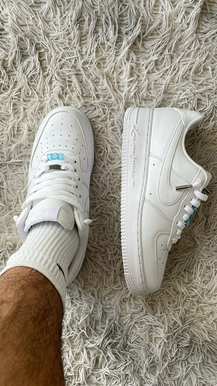 NIKE AIRFORCE 1 LOW X NOCTA