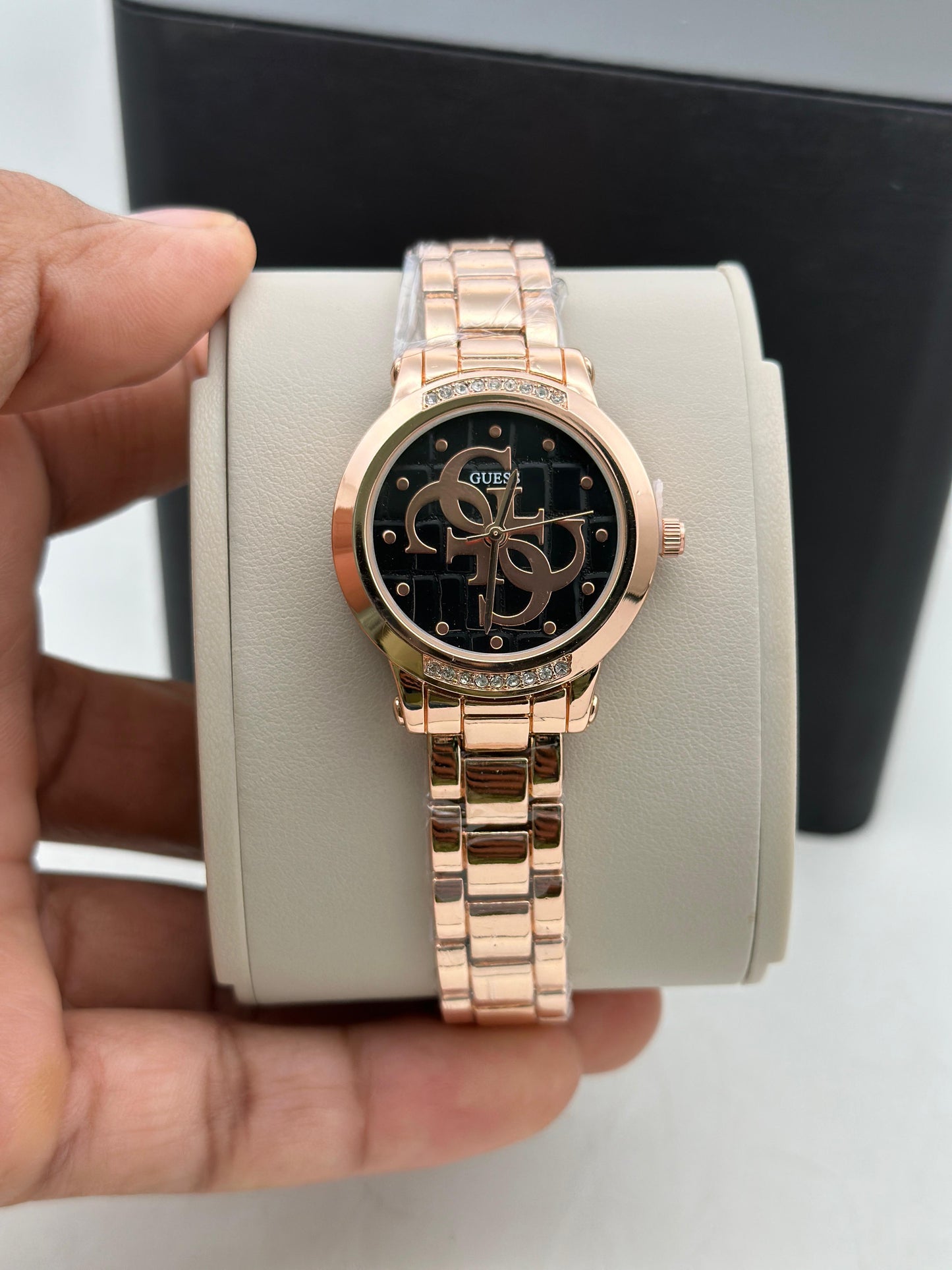 GUESS LADIES WATCH