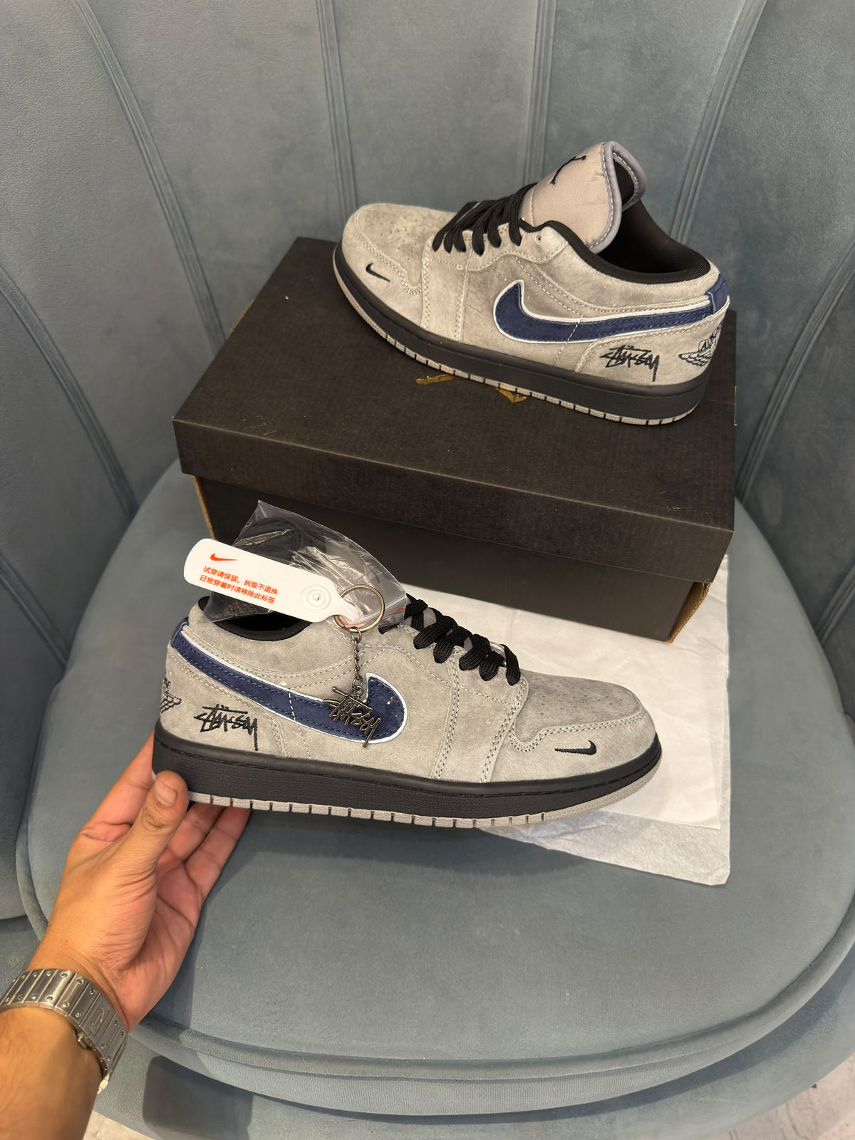 AIR JORDAN RETRO 1 STUSSY GREY BLUE