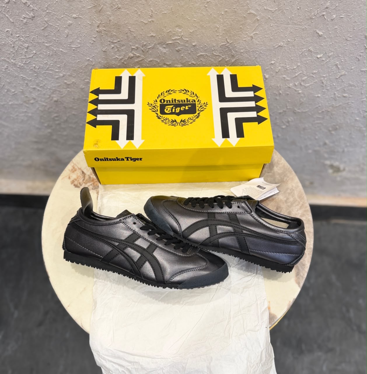 ONITSUKA TIGER SD PREMIUM GUNMETEL BLACK