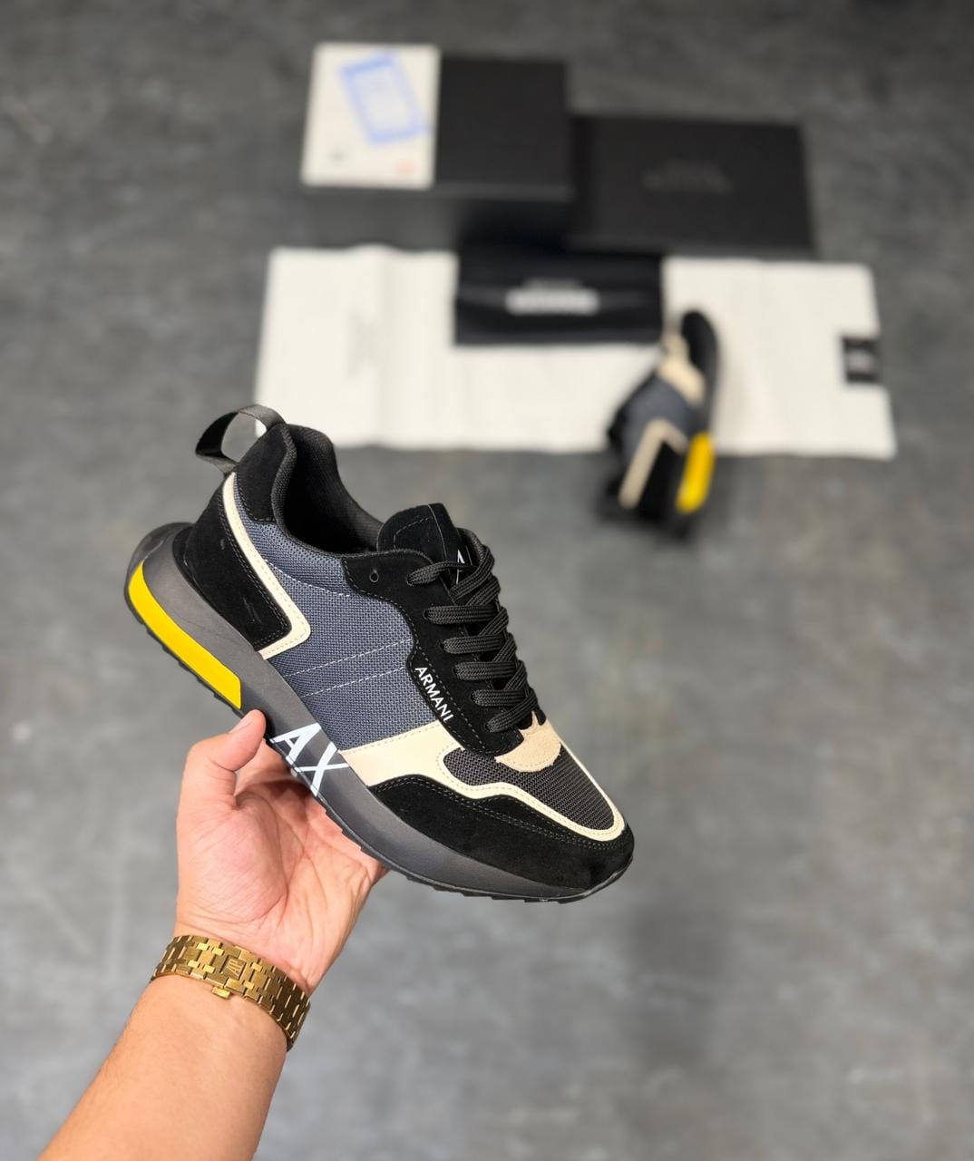 EMPORIO ARMANI SNEAKERS