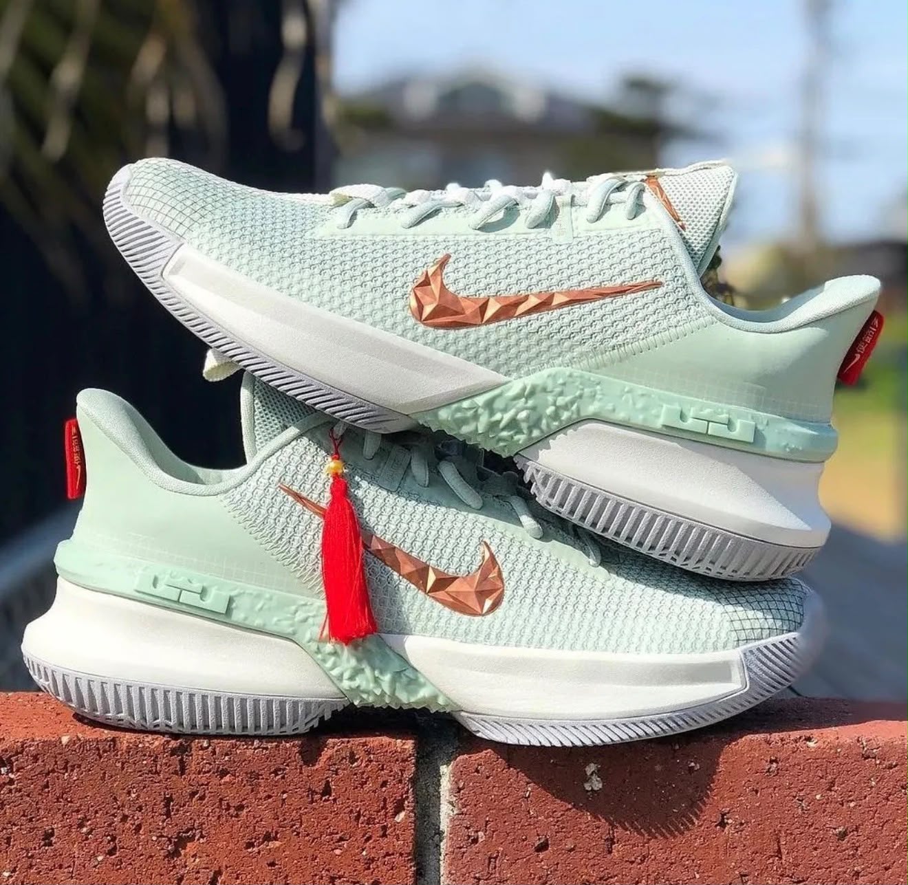 LEBRON AMBASSADOR 13 EMPIRE JADE