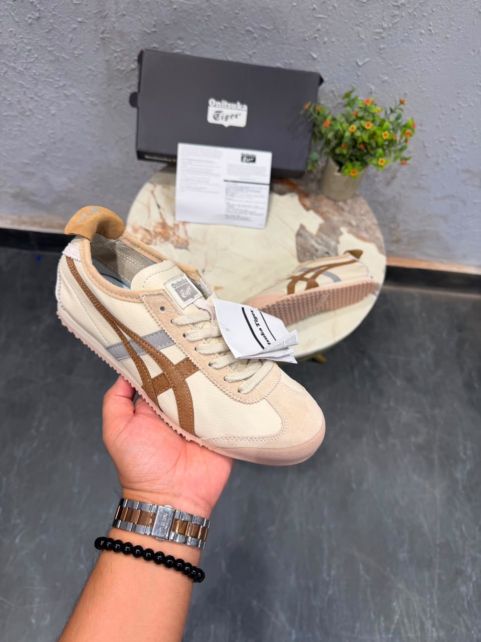ONITSUKA TIGER SNEAKERS BROWN BEIGE