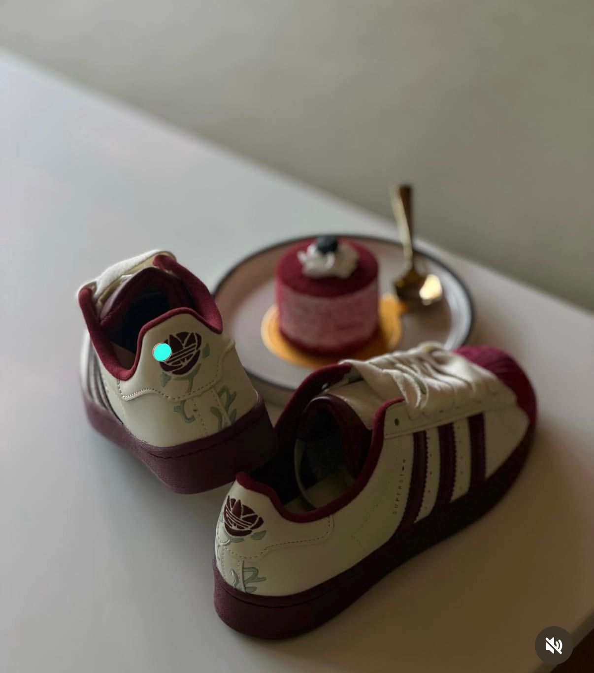 ADIDAS ORIGINALS  SUPERSTAR WINE WHITE CHERRY