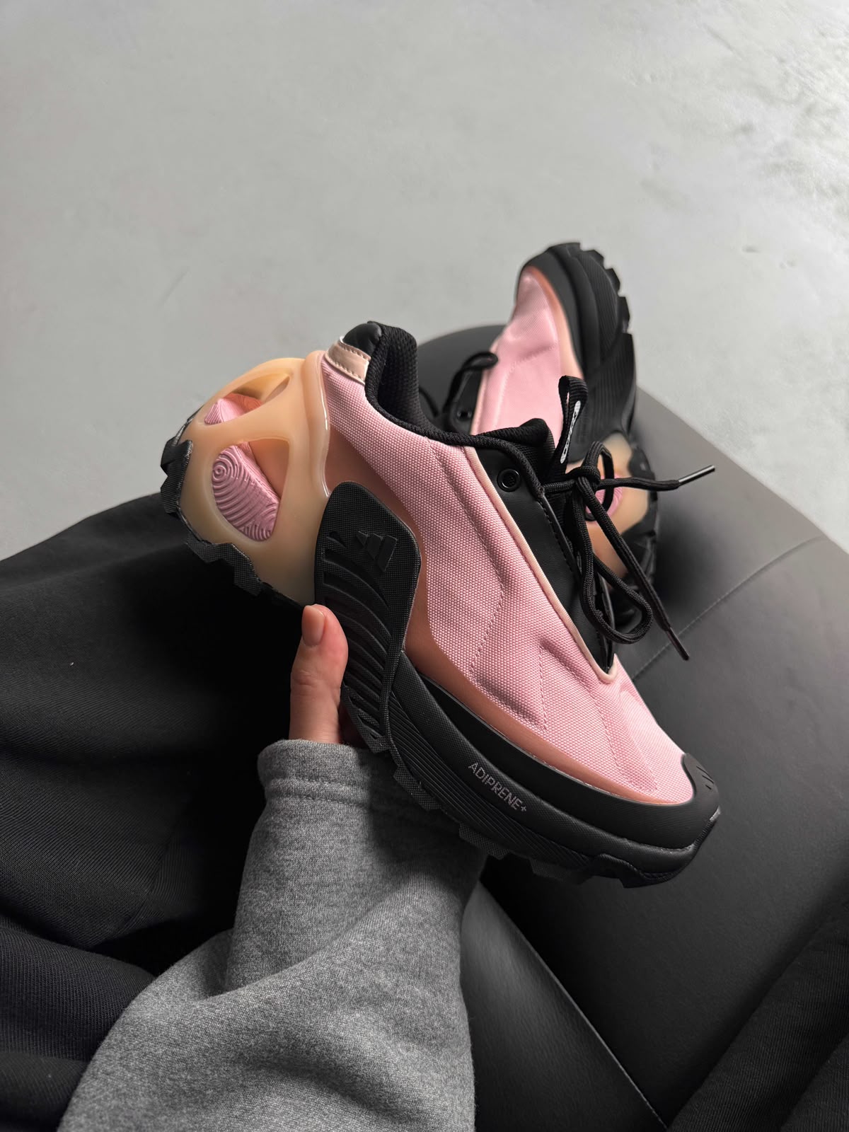 ADIDAS EDGE RUNNER BLACK PINK