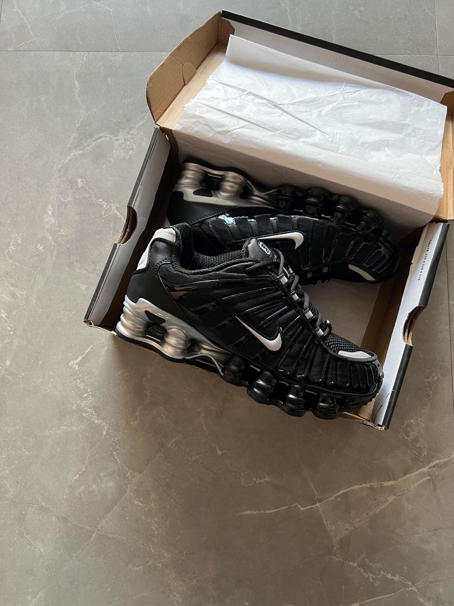 NIKE SHOX TL BLACK