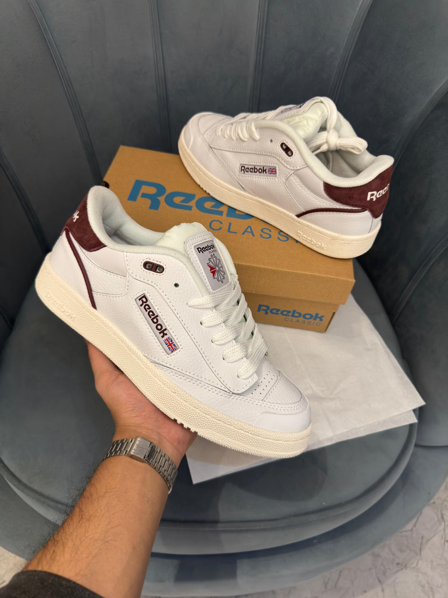 REEBOK CLASSIC WHITE WINE
