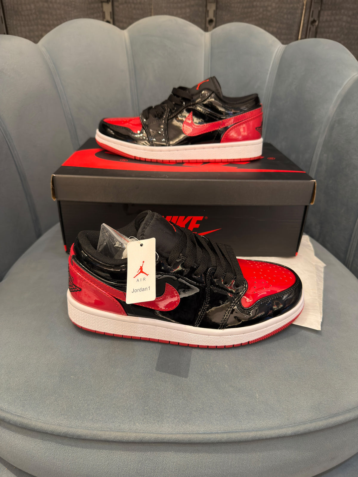 JORDAN 1 LOW PATENT BRED