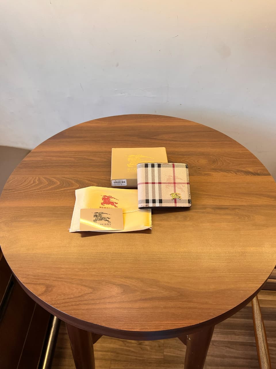 BURBERRY LEATHER WALLET