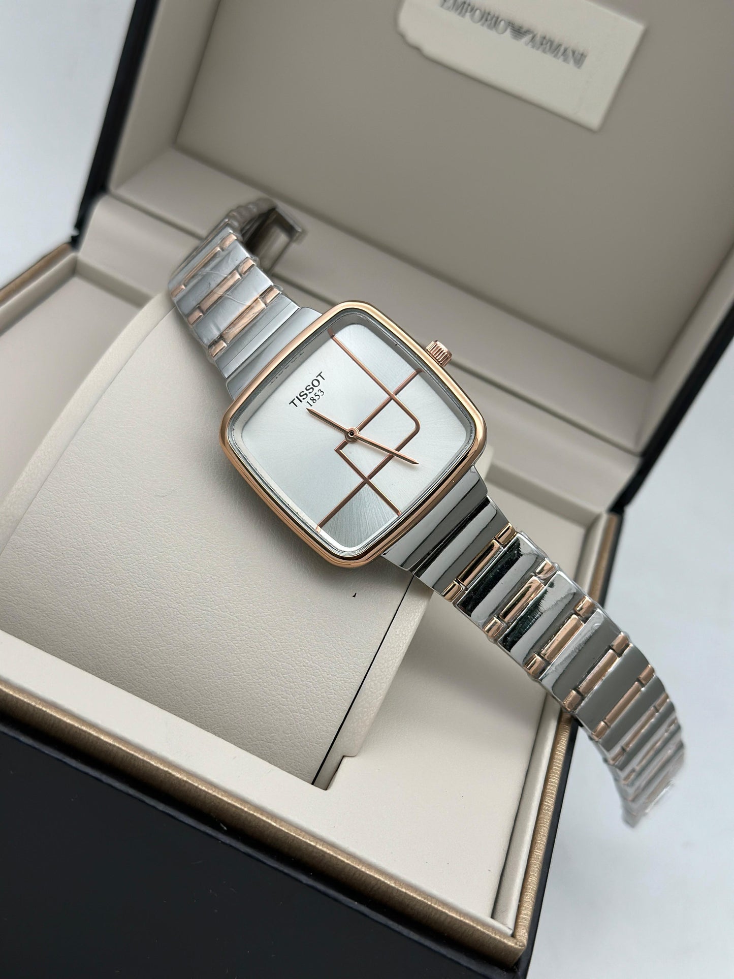 TISSOT LADDIES WATCH
